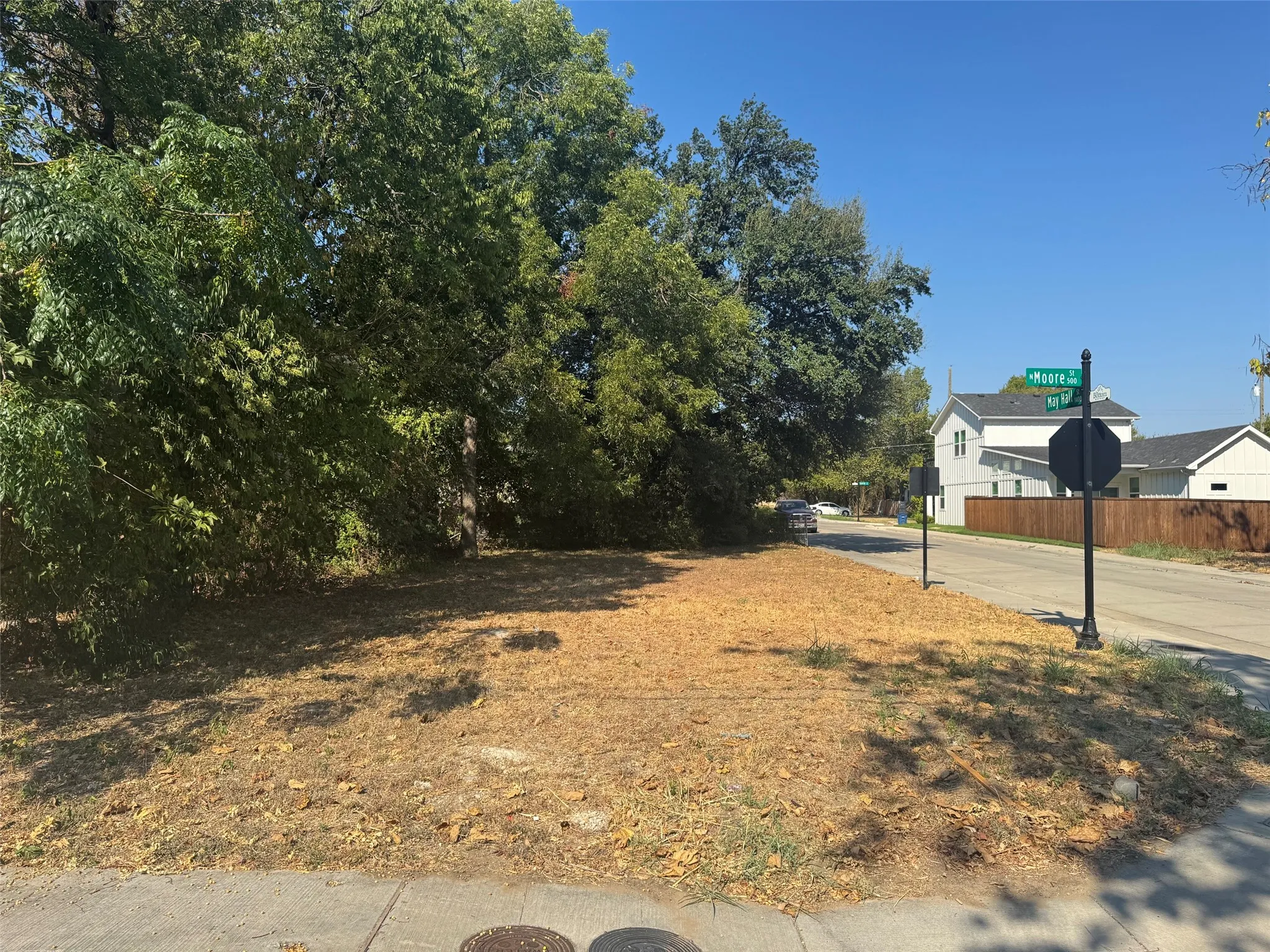 Unimproved Land For Sale in Dallas County , 515 N Moore Street, Dallas, Texas 75203, 0, 0, Garage spaces, 0 Sqft, built in 0, mls#21372434, Real Estate Agent in Dallas, Homes For Sale in Dallas county, Homes For Sale in Dallas, Realtor in Dallas Texas, Real Estate Brokerage Independent Realty Texas, Luminita Cordes Realtor