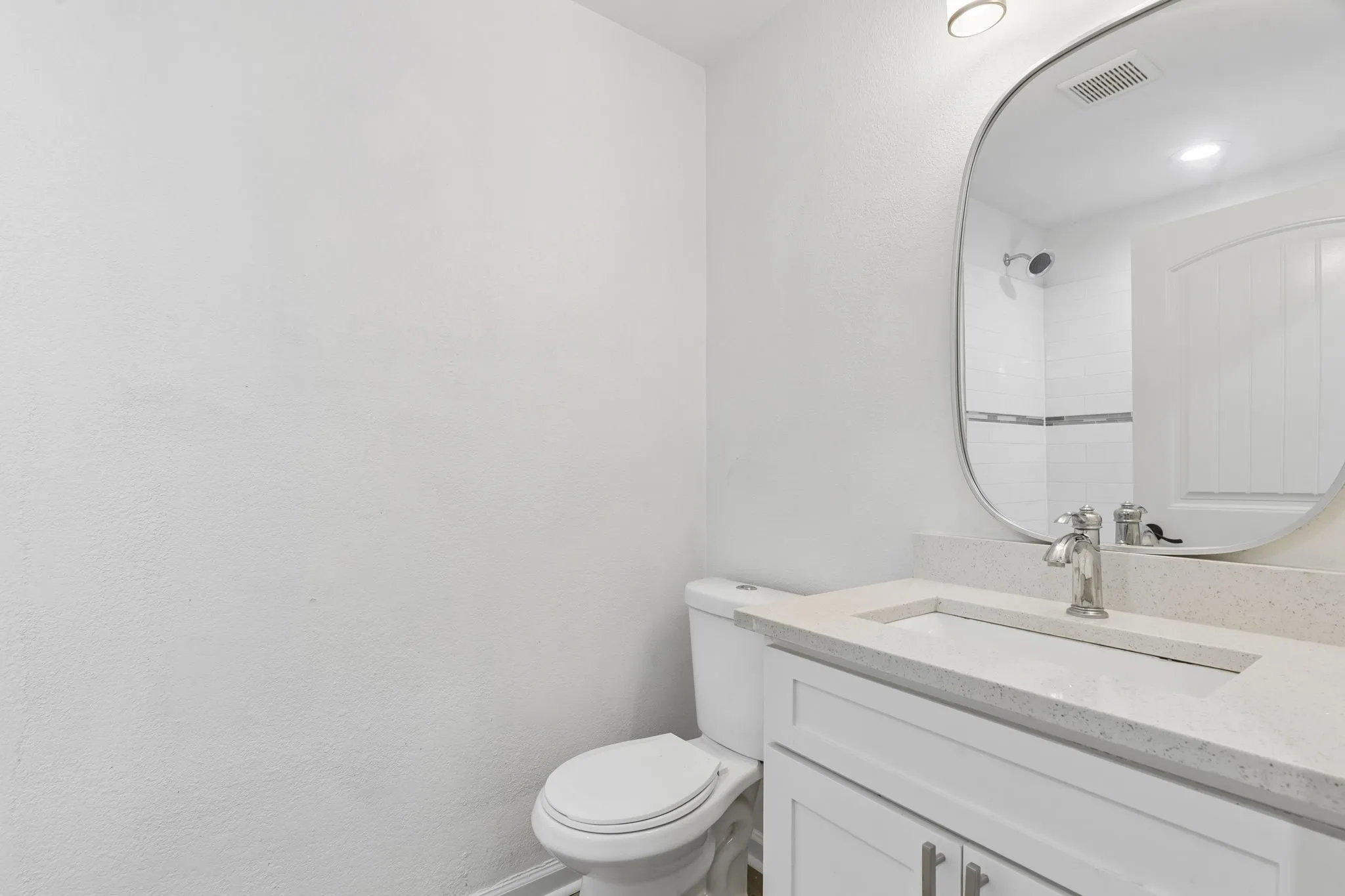 Single Family Residence For Sale in Dallas County , 8148 Clear Springs Road, Dallas, Texas 75240, 3 Bedroom, 2 Bathroom, 2 Garage spaces, 1,652 Sqft, built in 1966, mls#21371126, Real Estate Agent in Dallas, Homes For Sale in Dallas county, Homes For Sale in Dallas, Realtor in Dallas Texas, Real Estate Brokerage Independent Realty Texas, Luminita Cordes Realtor