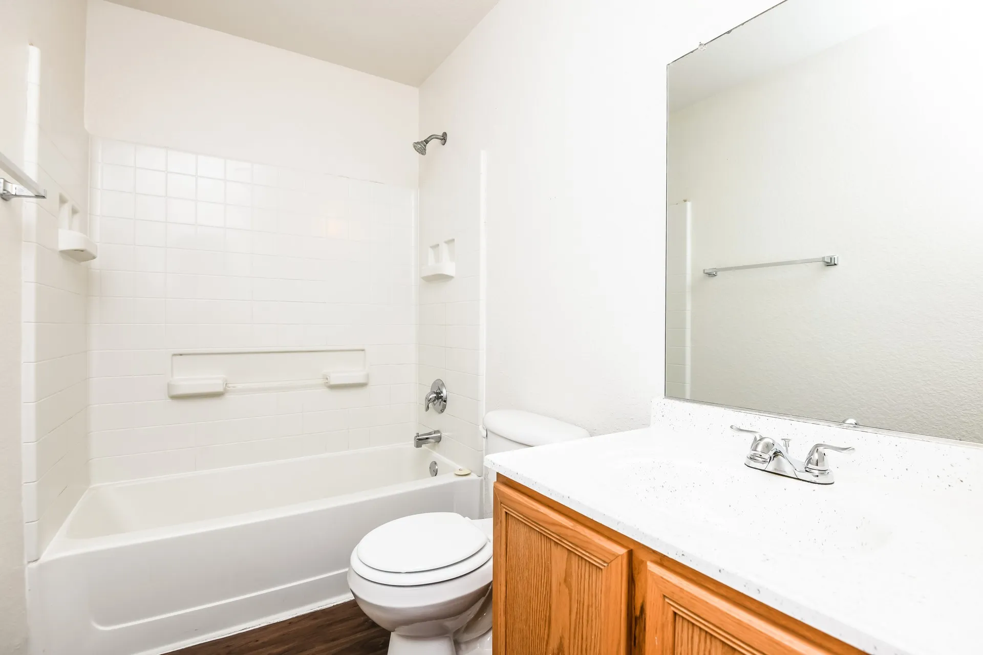 Single Family Residence For Rent in Tarrant County , 6624 Meadow Way Lane, Fort Worth, Texas 76179, 4 Bedroom, 3 Bathroom, 2 Garage spaces, 1,956 Sqft, built in 2005, mls#21372445, Real Estate Agent in Fort Worth, Homes For Rent in Tarrant county, Homes For Rent in Fort Worth, Realtor in Fort Worth Texas, Real Estate Brokerage Independent Realty Texas, Luminita Cordes Realtor