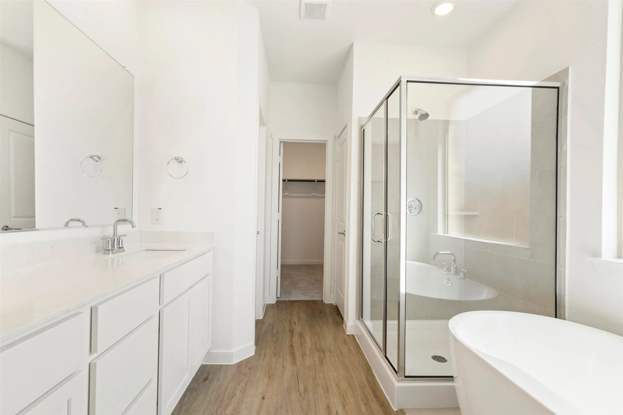 Single Family Residence For Rent in Denton County , 223 loving Trail, Justin, Texas 76247, 3 Bedroom, 3 Bathroom, 2 Garage spaces, 3,069 Sqft, built in 2026, mls#21371536, Real Estate Agent in Justin, Homes For Rent in Denton county, Homes For Rent in Justin, Realtor in Justin Texas, Real Estate Brokerage Independent Realty Texas, Luminita Cordes Realtor