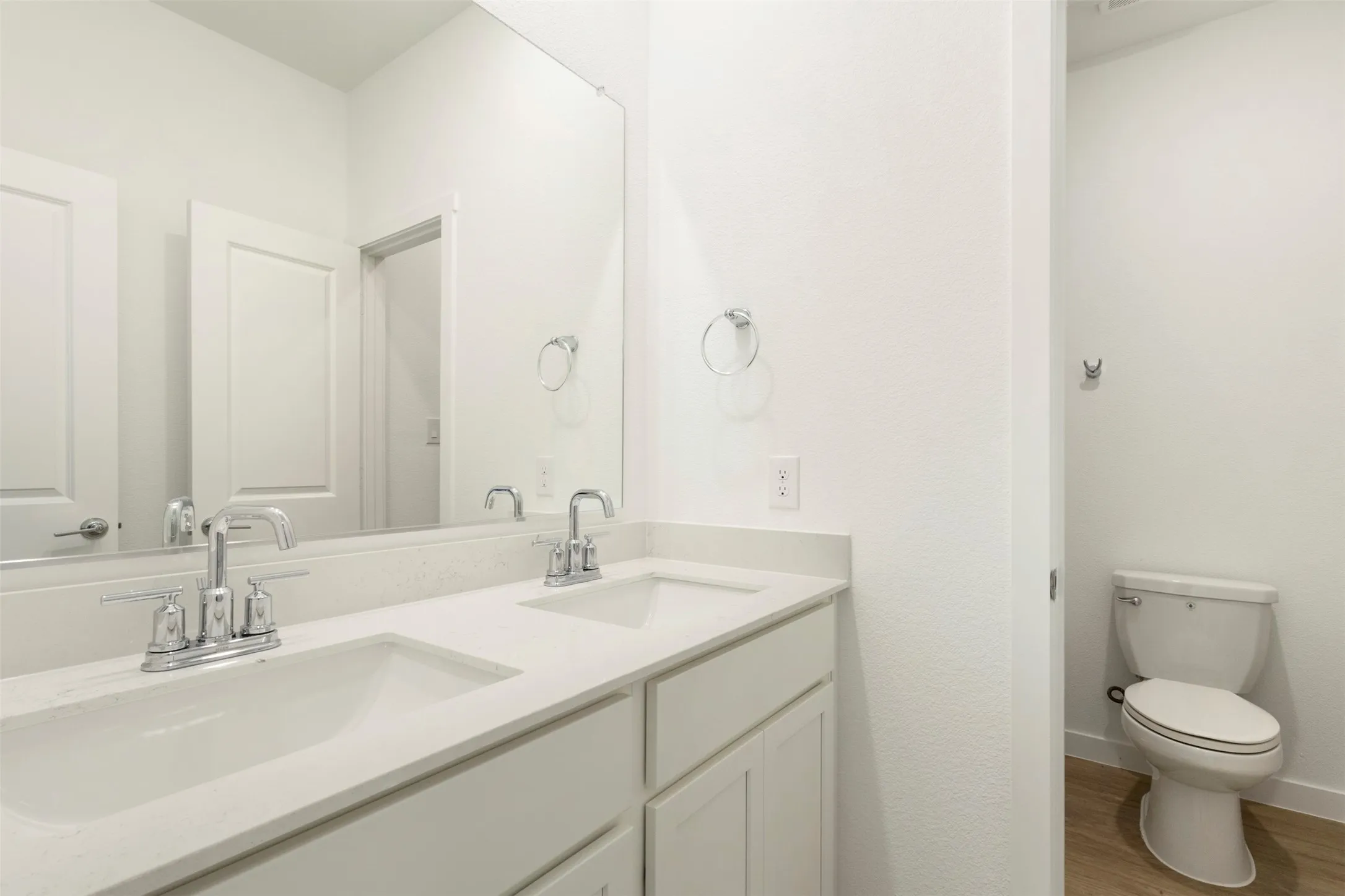 Single Family Residence For Rent in Denton County , 223 loving Trail, Justin, Texas 76247, 3 Bedroom, 3 Bathroom, 2 Garage spaces, 3,069 Sqft, built in 2026, mls#21371536, Real Estate Agent in Justin, Homes For Rent in Denton county, Homes For Rent in Justin, Realtor in Justin Texas, Real Estate Brokerage Independent Realty Texas, Luminita Cordes Realtor