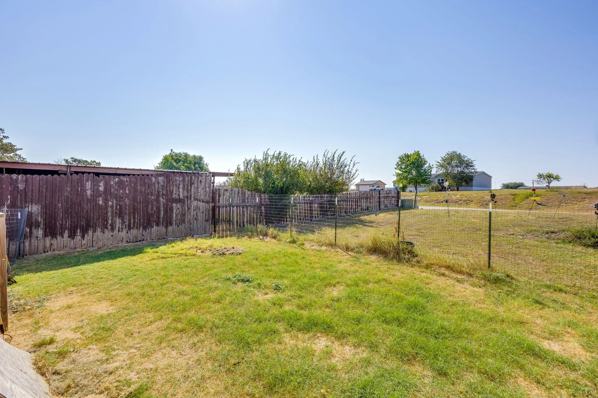 Manufactured Home For Sale in Wise County , 1212 Alliance Boulevard, Rhome, Texas 76078, 3 Bedroom, 2 Bathroom, 2 Garage spaces, 2,128 Sqft, built in 1998, mls#21372417, Real Estate Agent in Rhome, Homes For Sale in Wise county, Homes For Sale in Rhome, Realtor in Rhome Texas, Real Estate Brokerage Independent Realty Texas, Luminita Cordes Realtor