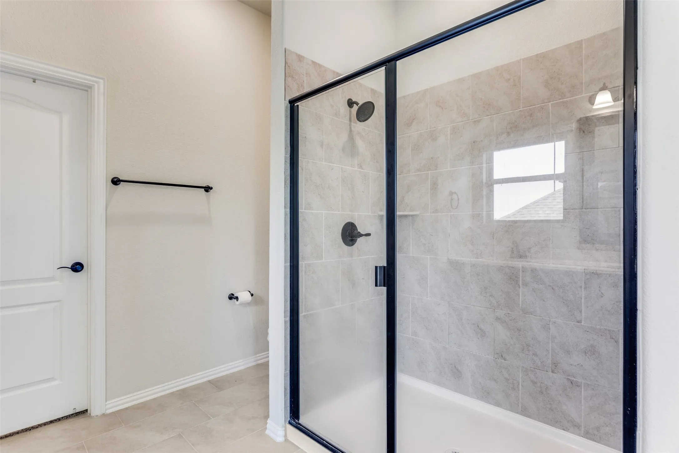 Single Family Residence For Sale in Johnson County , 1029 Palo Oaks Drive, Burleson, Texas 76028, 5 Bedroom, 4 Bathroom, 2 Garage spaces, 3,269 Sqft, built in 2021, mls#21372409, Real Estate Agent in Burleson, Homes For Sale in Johnson county, Homes For Sale in Burleson, Realtor in Burleson Texas, Real Estate Brokerage Independent Realty Texas, Luminita Cordes Realtor