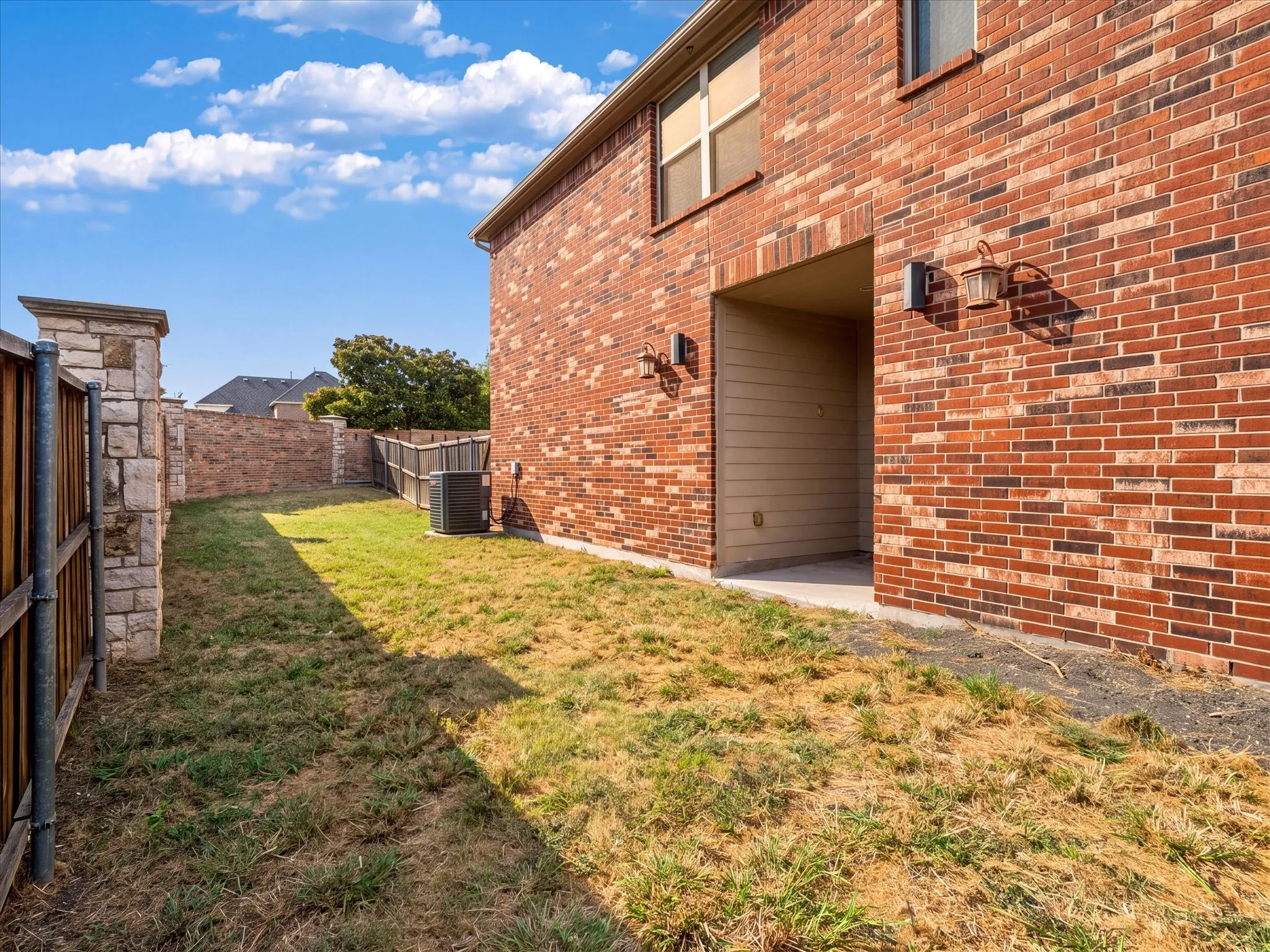 Single Family Residence For Rent in Collin County , 1707 Estacado Drive, Allen, Texas 75013, 3 Bedroom, 3 Bathroom, 2 Garage spaces, 2,353 Sqft, built in 2009, mls#21372454, Real Estate Agent in Allen, Homes For Rent in Collin county, Homes For Rent in Allen, Realtor in Allen Texas, Real Estate Brokerage Independent Realty Texas, Luminita Cordes Realtor