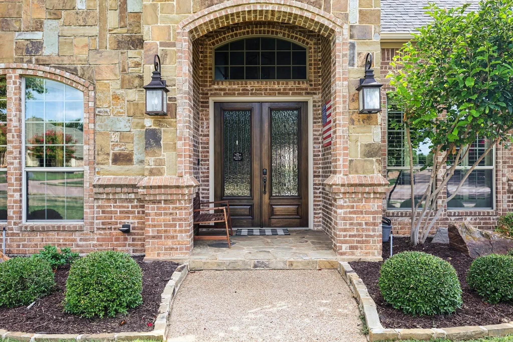 Single Family Residence For Sale in Tarrant County , 5510 Texas Trail, Colleyville, Texas 76034, 4 Bedroom, 4 Bathroom, 3 Garage spaces, 4,456 Sqft, built in 2004, mls#21372465, Real Estate Agent in Colleyville, Homes For Sale in Tarrant county, Homes For Sale in Colleyville, Realtor in Colleyville Texas, Real Estate Brokerage Independent Realty Texas, Luminita Cordes Realtor