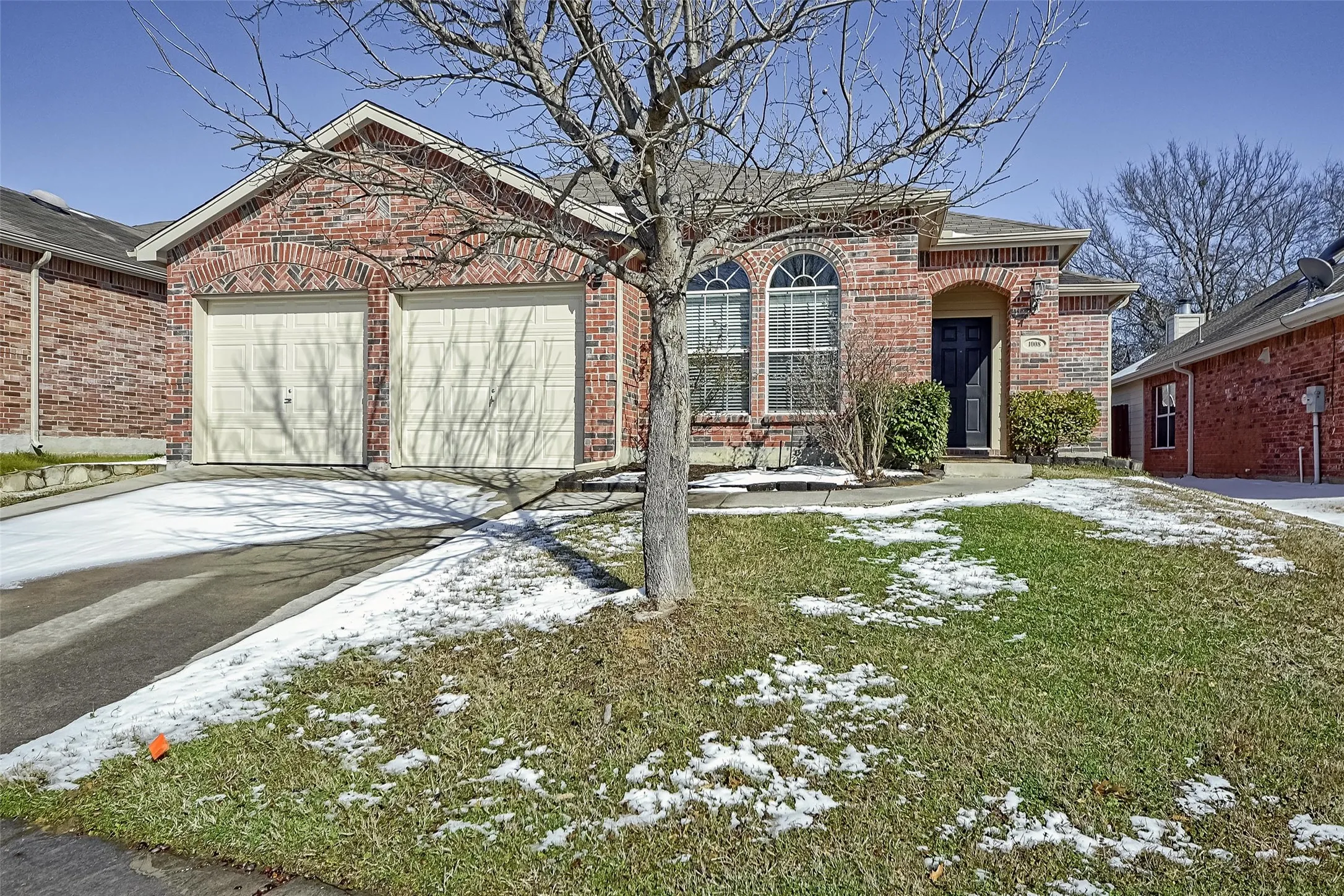 Single Family Residence For Rent in Denton County , 1008 Shearwater Avenue, Aubrey, Texas 76227, 3 Bedroom, 2 Bathroom, 2 Garage spaces, 1,467 Sqft, built in 2005, mls#21372468, Real Estate Agent in Aubrey, Homes For Rent in Denton county, Homes For Rent in Aubrey, Realtor in Aubrey Texas, Real Estate Brokerage Independent Realty Texas, Luminita Cordes Realtor