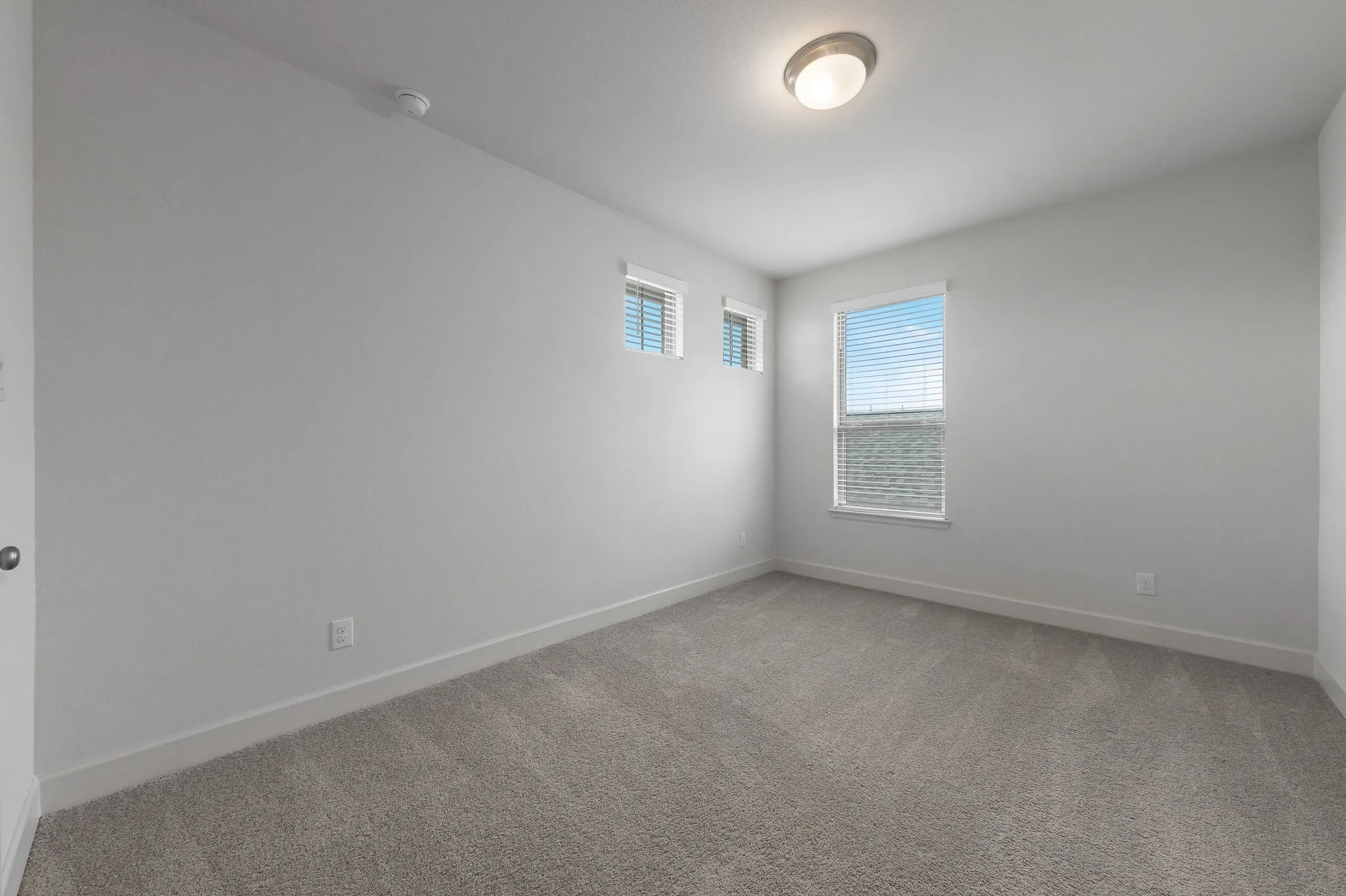 Single Family Residence For Rent in Rockwall County , 3033 Elmwood Street, Fate, Texas 75087, 4 Bedroom, 3 Bathroom, 2 Garage spaces, 2,480 Sqft, built in 2023, mls#21370974, Real Estate Agent in Fate, Homes For Rent in Rockwall county, Homes For Rent in Fate, Realtor in Fate Texas, Real Estate Brokerage Independent Realty Texas, Luminita Cordes Realtor