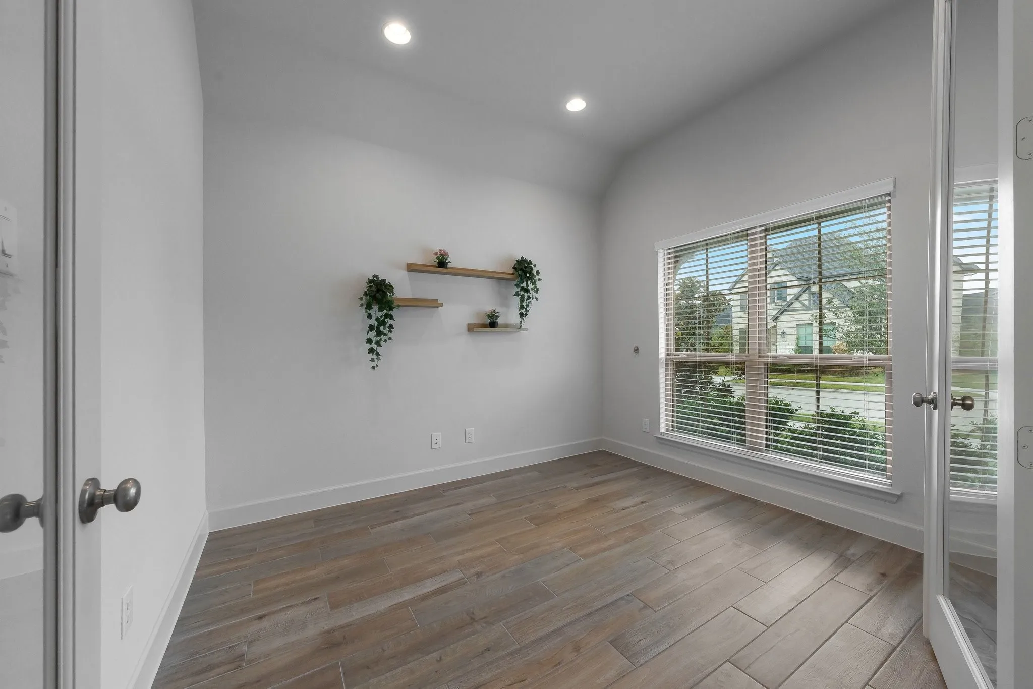 Single Family Residence For Rent in Rockwall County , 3033 Elmwood Street, Fate, Texas 75087, 4 Bedroom, 3 Bathroom, 2 Garage spaces, 2,480 Sqft, built in 2023, mls#21370974, Real Estate Agent in Fate, Homes For Rent in Rockwall county, Homes For Rent in Fate, Realtor in Fate Texas, Real Estate Brokerage Independent Realty Texas, Luminita Cordes Realtor