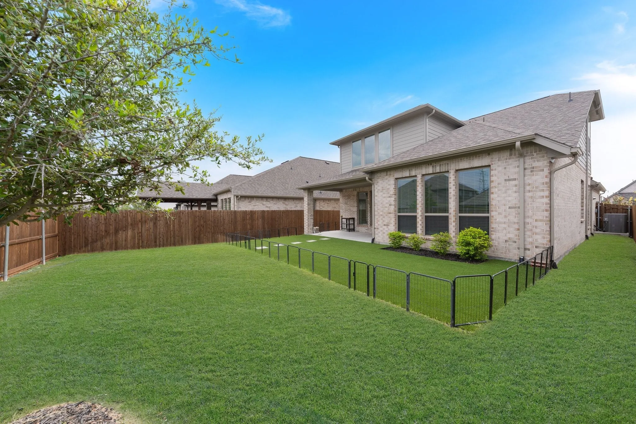 Single Family Residence For Rent in Rockwall County , 3033 Elmwood Street, Fate, Texas 75087, 4 Bedroom, 3 Bathroom, 2 Garage spaces, 2,480 Sqft, built in 2023, mls#21370974, Real Estate Agent in Fate, Homes For Rent in Rockwall county, Homes For Rent in Fate, Realtor in Fate Texas, Real Estate Brokerage Independent Realty Texas, Luminita Cordes Realtor