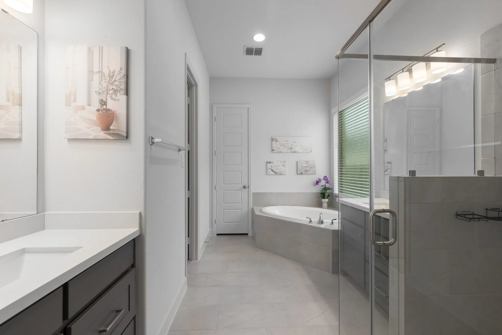 Single Family Residence For Rent in Rockwall County , 3033 Elmwood Street, Fate, Texas 75087, 4 Bedroom, 3 Bathroom, 2 Garage spaces, 2,480 Sqft, built in 2023, mls#21370974, Real Estate Agent in Fate, Homes For Rent in Rockwall county, Homes For Rent in Fate, Realtor in Fate Texas, Real Estate Brokerage Independent Realty Texas, Luminita Cordes Realtor
