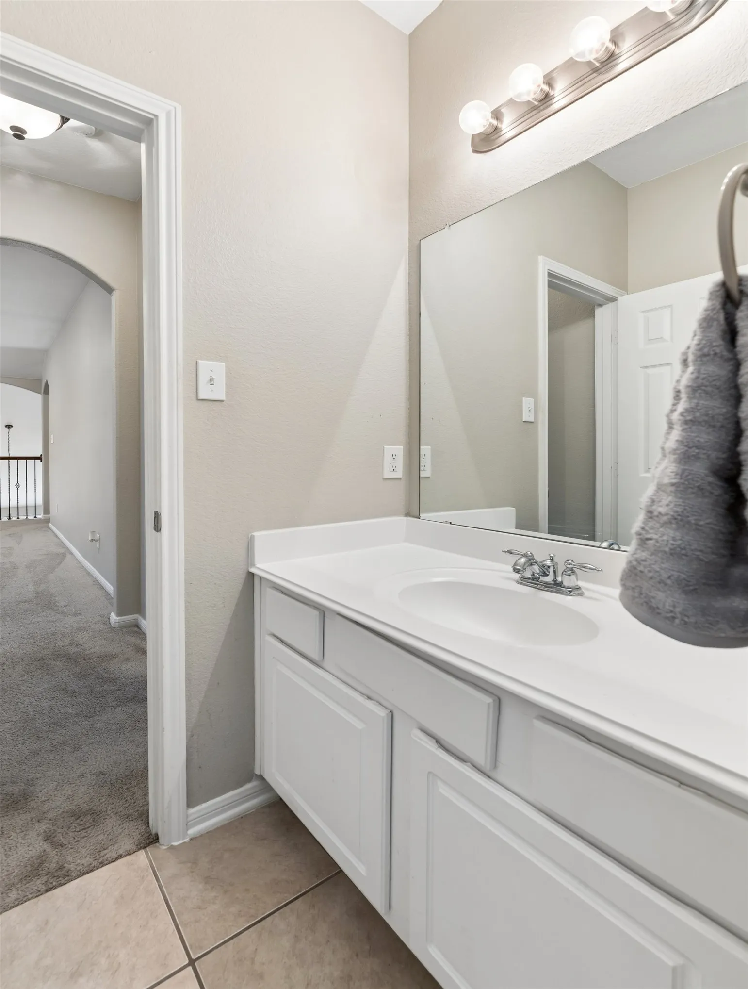 Single Family Residence For Rent in Tarrant County , 1301 Bramble Lane, Mansfield, Texas 76063, 4 Bedroom, 4 Bathroom, 3 Garage spaces, 3,884 Sqft, built in 2005, mls#21372451, Real Estate Agent in Mansfield, Homes For Rent in Tarrant county, Homes For Rent in Mansfield, Realtor in Mansfield Texas, Real Estate Brokerage Independent Realty Texas, Luminita Cordes Realtor