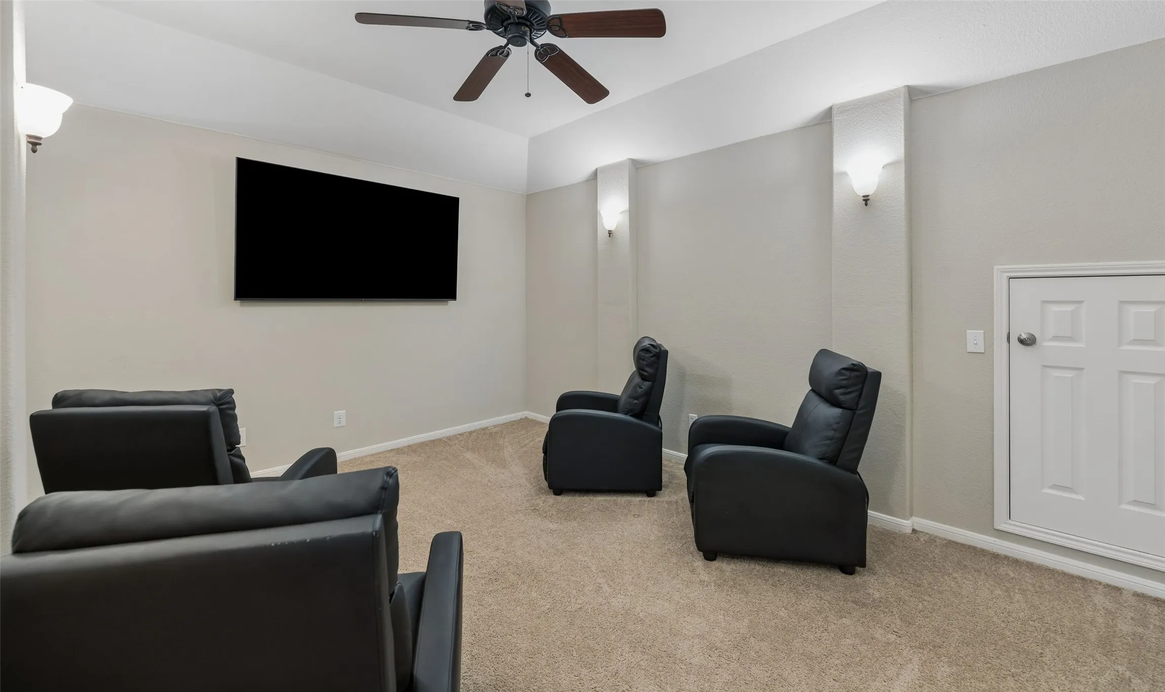 Single Family Residence For Rent in Tarrant County , 1301 Bramble Lane, Mansfield, Texas 76063, 4 Bedroom, 4 Bathroom, 3 Garage spaces, 3,884 Sqft, built in 2005, mls#21372451, Real Estate Agent in Mansfield, Homes For Rent in Tarrant county, Homes For Rent in Mansfield, Realtor in Mansfield Texas, Real Estate Brokerage Independent Realty Texas, Luminita Cordes Realtor