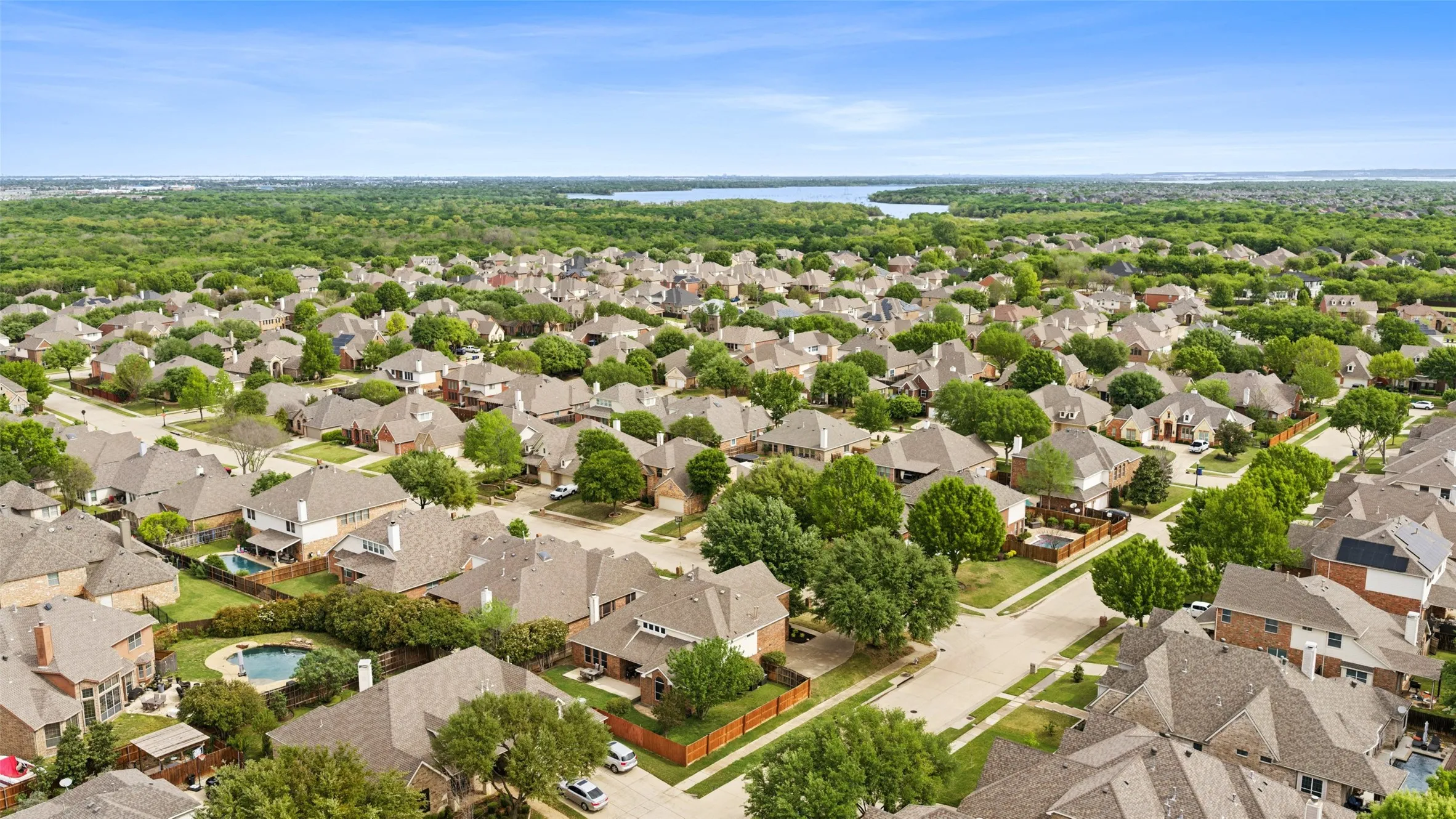 Single Family Residence For Rent in Tarrant County , 1301 Bramble Lane, Mansfield, Texas 76063, 4 Bedroom, 4 Bathroom, 3 Garage spaces, 3,884 Sqft, built in 2005, mls#21372451, Real Estate Agent in Mansfield, Homes For Rent in Tarrant county, Homes For Rent in Mansfield, Realtor in Mansfield Texas, Real Estate Brokerage Independent Realty Texas, Luminita Cordes Realtor