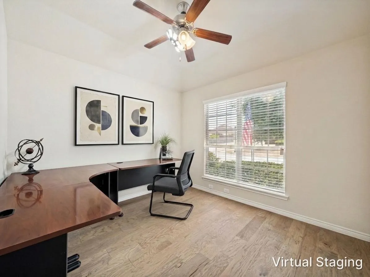 Single Family Residence For Sale in Collin County , 10104 Long Branch Drive, Mc Kinney, Texas 75071, 3 Bedroom, 3 Bathroom, 2 Garage spaces, 2,022 Sqft, built in 2017, mls#21358678, Real Estate Agent in Mc Kinney, Homes For Sale in Collin county, Homes For Sale in Mc Kinney, Realtor in Mc Kinney Texas, Real Estate Brokerage Independent Realty Texas, Luminita Cordes Realtor