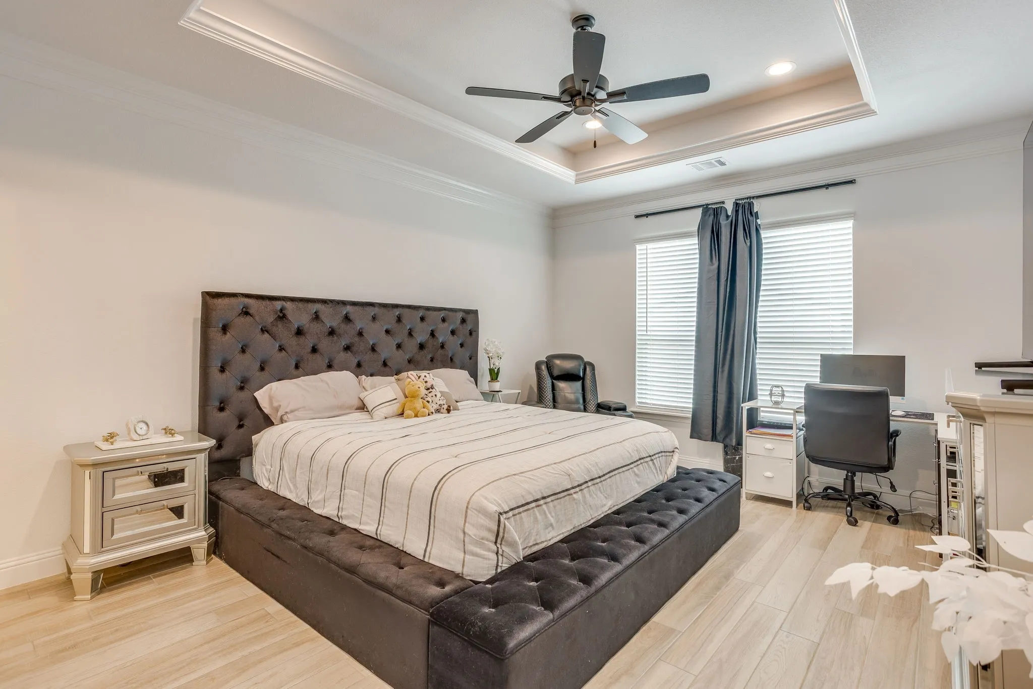 Single Family Residence For Sale in Parker County , 139 Oak Meadow Lane, Weatherford, Texas 76085, 4 Bedroom, 2 Bathroom, 2 Garage spaces, 2,205 Sqft, built in 2024, mls#21371128, Real Estate Agent in Weatherford, Homes For Sale in Parker county, Homes For Sale in Weatherford, Realtor in Weatherford Texas, Real Estate Brokerage Independent Realty Texas, Luminita Cordes Realtor