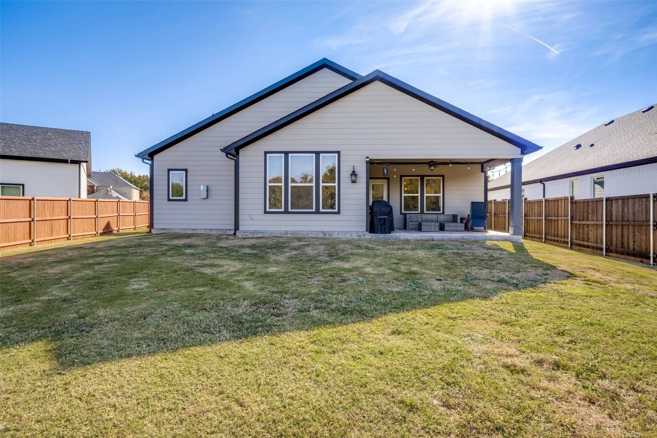 Single Family Residence For Sale in Denton County , 745 River Oak Way, Lake Dallas, Texas 75065, 4 Bedroom, 3 Bathroom, 2 Garage spaces, 1,996 Sqft, built in 2024, mls#21372482, Real Estate Agent in Lake Dallas, Homes For Sale in Denton county, Homes For Sale in Lake Dallas, Realtor in Lake Dallas Texas, Real Estate Brokerage Independent Realty Texas, Luminita Cordes Realtor