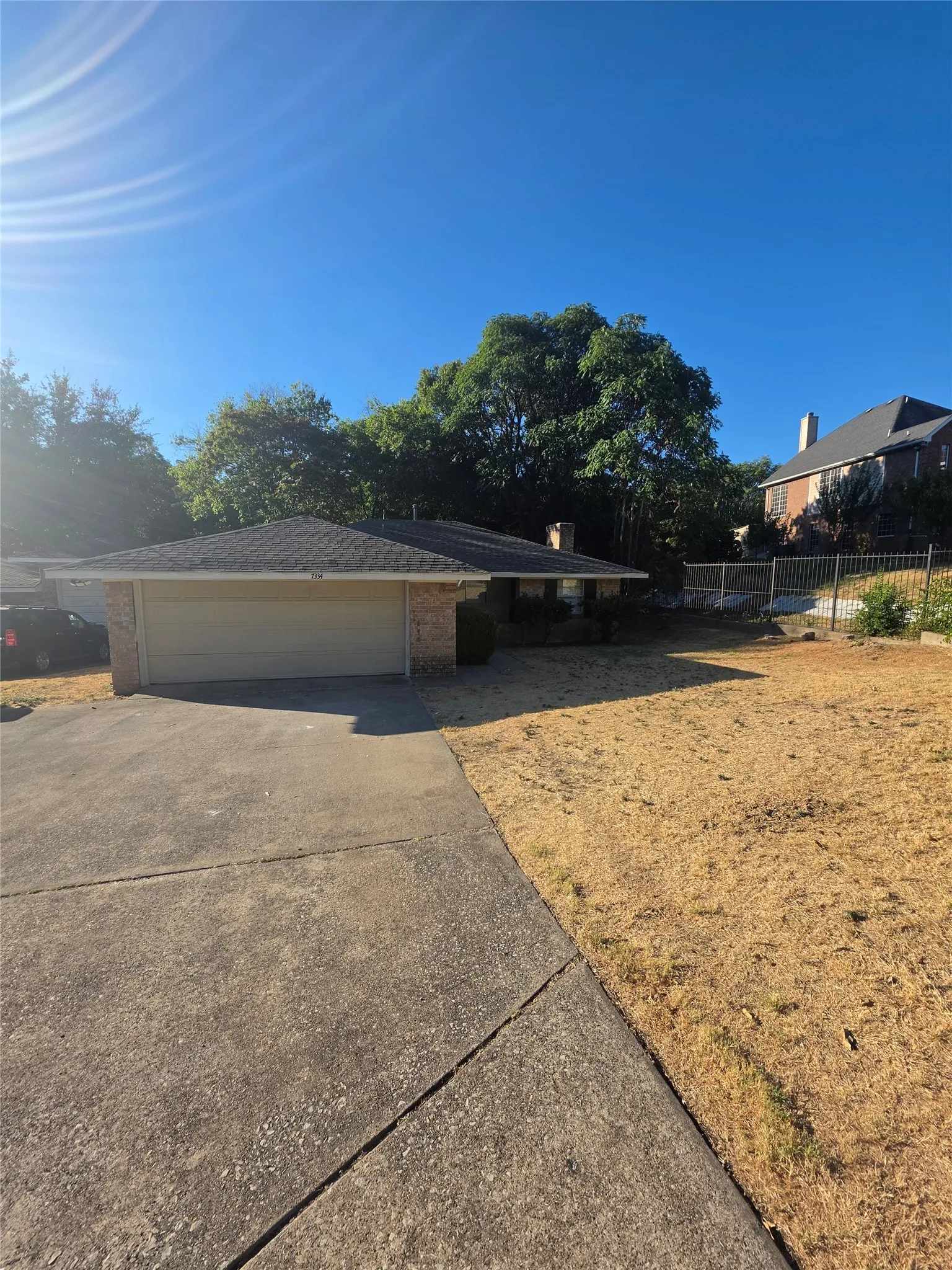 Single Family Residence For Rent in Dallas County , 7334 Ridge Park Lane, Dallas, Texas 75232, 4 Bedroom, 2 Bathroom, 2 Garage spaces, 1,460 Sqft, built in 1975, mls#21372490, Real Estate Agent in Dallas, Homes For Rent in Dallas county, Homes For Rent in Dallas, Realtor in Dallas Texas, Real Estate Brokerage Independent Realty Texas, Luminita Cordes Realtor
