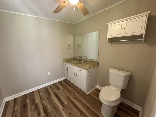 Single Family Residence For Sale in Cass County , 854 County Road 4228, Atlanta, Texas 75551, 2 Bedroom, 2 Bathroom, Garage spaces, 1,440 Sqft, built in 1965, mls#21372478, Real Estate Agent in Atlanta, Homes For Sale in Cass county, Homes For Sale in Atlanta, Realtor in Atlanta Texas, Real Estate Brokerage Independent Realty Texas, Luminita Cordes Realtor