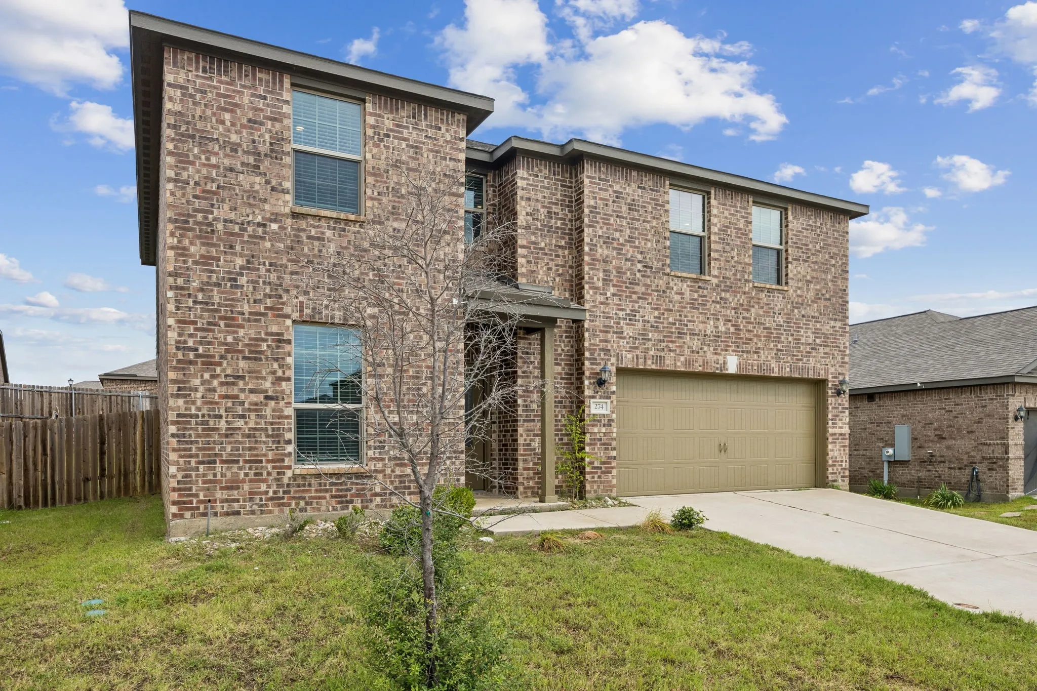 Single Family Residence For Rent in Collin County , 274 Moonstone Way, Princeton, Texas 75407, 4 Bedroom, 3 Bathroom, 2 Garage spaces, 2,292 Sqft, built in 2021, mls#21372493, Real Estate Agent in Princeton, Homes For Rent in Collin county, Homes For Rent in Princeton, Realtor in Princeton Texas, Real Estate Brokerage Independent Realty Texas, Luminita Cordes Realtor