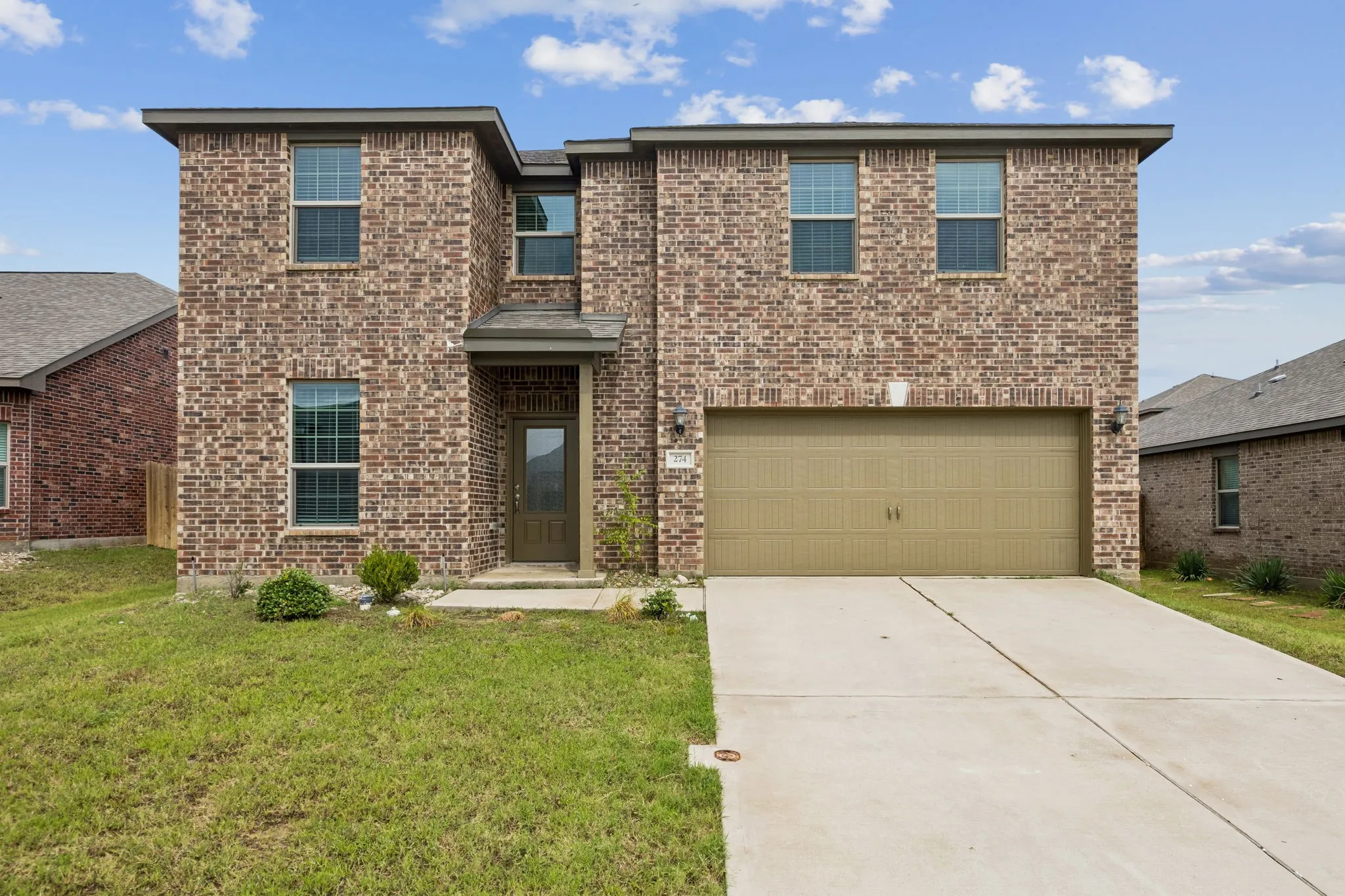 Single Family Residence For Rent in Collin County , 274 Moonstone Way, Princeton, Texas 75407, 4 Bedroom, 3 Bathroom, 2 Garage spaces, 2,292 Sqft, built in 2021, mls#21372493, Real Estate Agent in Princeton, Homes For Rent in Collin county, Homes For Rent in Princeton, Realtor in Princeton Texas, Real Estate Brokerage Independent Realty Texas, Luminita Cordes Realtor