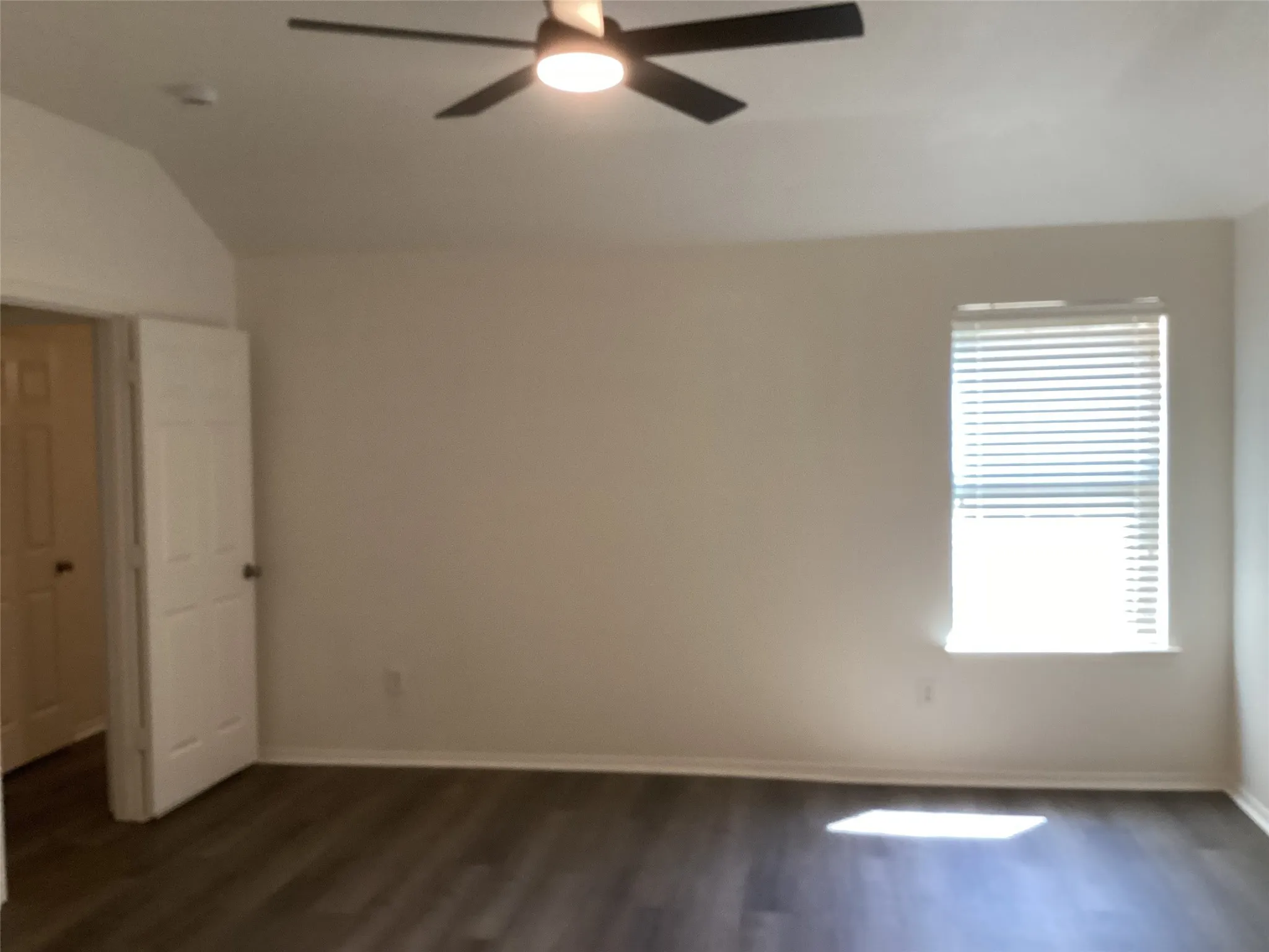 Single Family Residence For Rent in Tarrant County , 4936 Happy Trail, Fort Worth, Texas 76244, 3 Bedroom, 2 Bathroom, 2 Garage spaces, 1,499 Sqft, built in 2006, mls#21372494, Real Estate Agent in Fort Worth, Homes For Rent in Tarrant county, Homes For Rent in Fort Worth, Realtor in Fort Worth Texas, Real Estate Brokerage Independent Realty Texas, Luminita Cordes Realtor