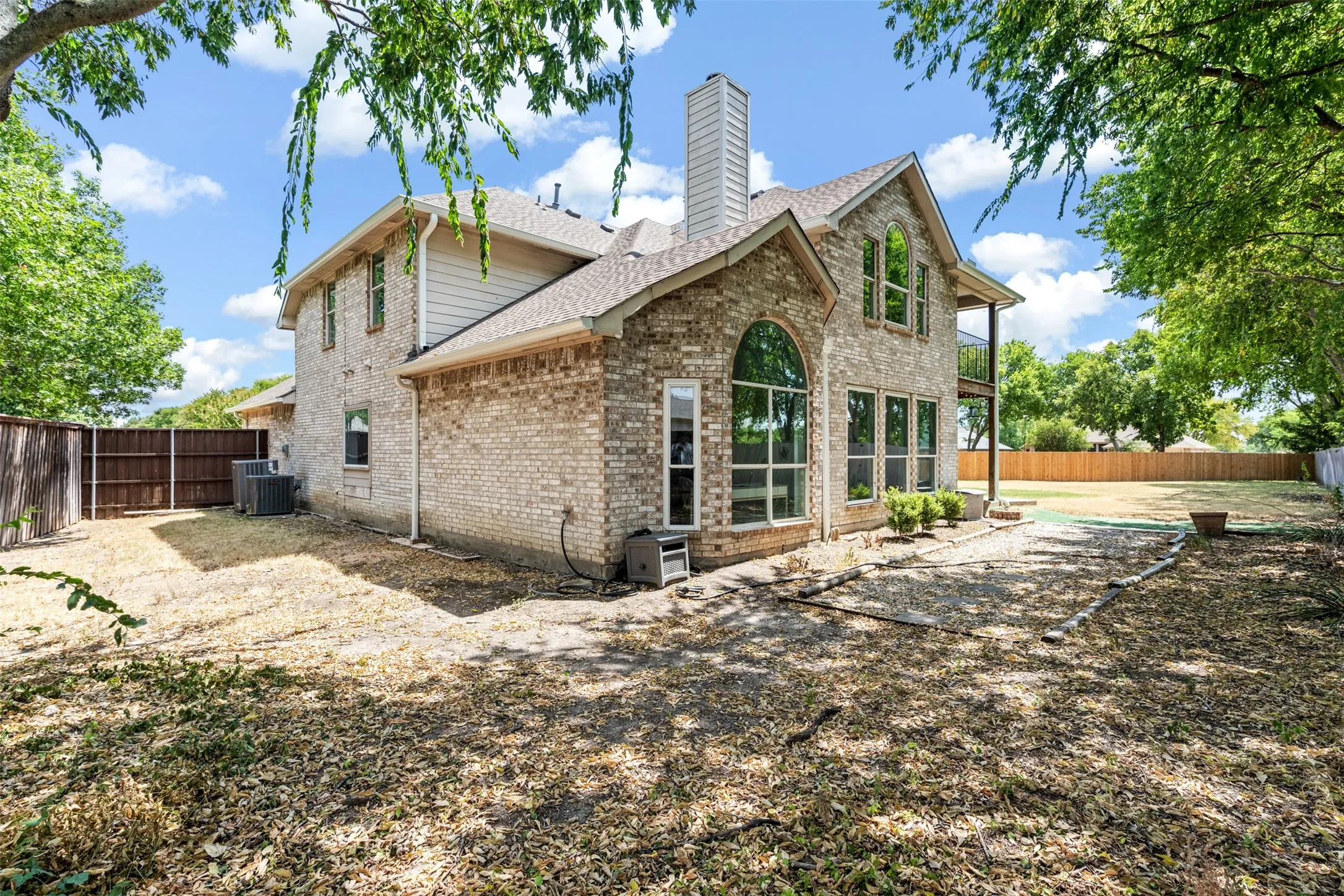Single Family Residence For Sale in Collin County , 1702 Leander Court, Allen, Texas 75002, 4 Bedroom, 3 Bathroom, 2 Garage spaces, 2,953 Sqft, built in 2002, mls#21371659, Real Estate Agent in Allen, Homes For Sale in Collin county, Homes For Sale in Allen, Realtor in Allen Texas, Real Estate Brokerage Independent Realty Texas, Luminita Cordes Realtor