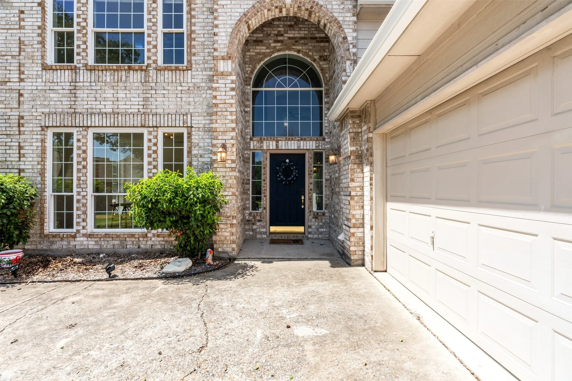 Single Family Residence For Sale in Collin County , 1702 Leander Court, Allen, Texas 75002, 4 Bedroom, 3 Bathroom, 2 Garage spaces, 2,953 Sqft, built in 2002, mls#21371659, Real Estate Agent in Allen, Homes For Sale in Collin county, Homes For Sale in Allen, Realtor in Allen Texas, Real Estate Brokerage Independent Realty Texas, Luminita Cordes Realtor