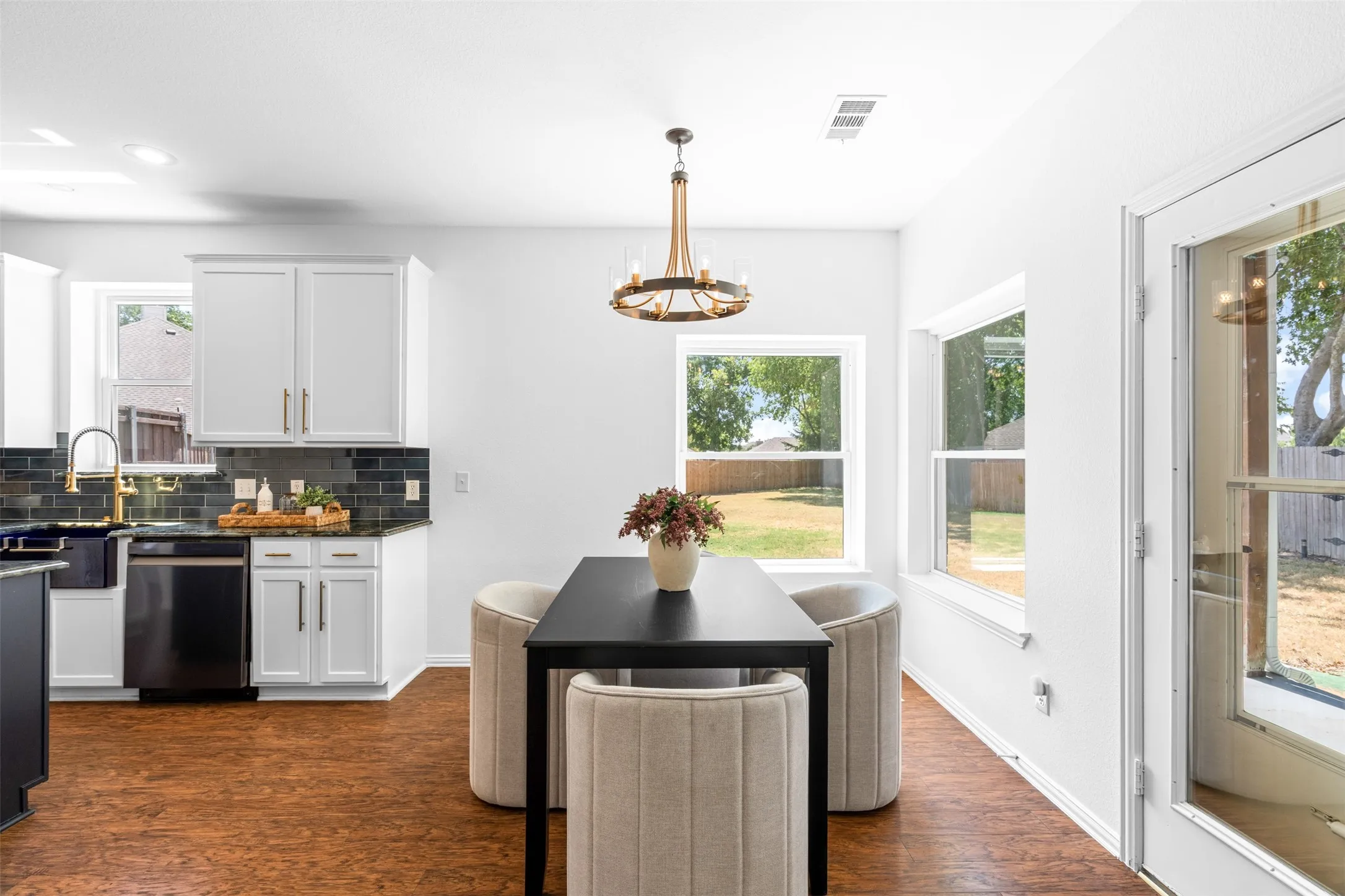 Single Family Residence For Sale in Collin County , 1702 Leander Court, Allen, Texas 75002, 4 Bedroom, 3 Bathroom, 2 Garage spaces, 2,953 Sqft, built in 2002, mls#21371659, Real Estate Agent in Allen, Homes For Sale in Collin county, Homes For Sale in Allen, Realtor in Allen Texas, Real Estate Brokerage Independent Realty Texas, Luminita Cordes Realtor