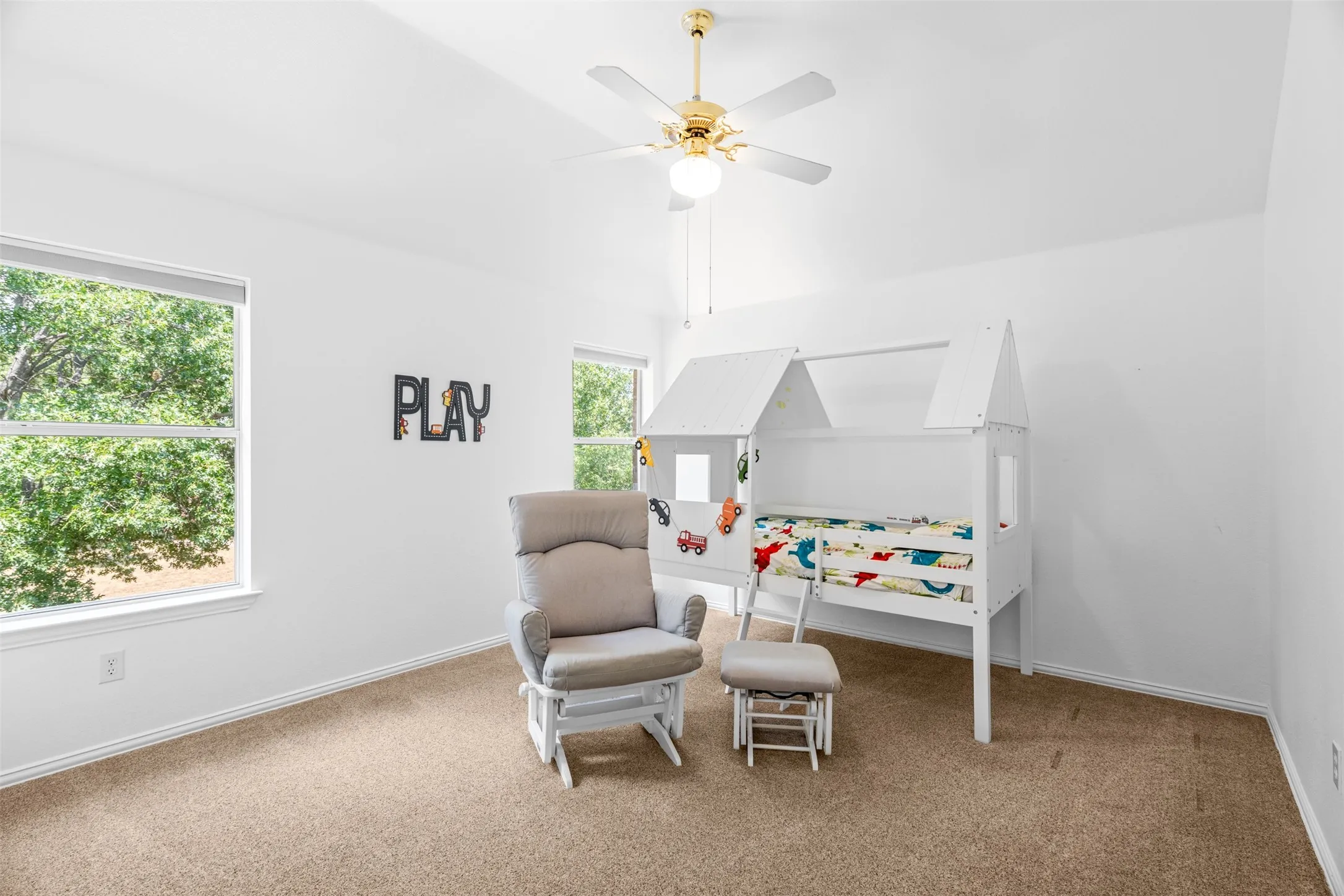 Single Family Residence For Sale in Collin County , 1702 Leander Court, Allen, Texas 75002, 4 Bedroom, 3 Bathroom, 2 Garage spaces, 2,953 Sqft, built in 2002, mls#21371659, Real Estate Agent in Allen, Homes For Sale in Collin county, Homes For Sale in Allen, Realtor in Allen Texas, Real Estate Brokerage Independent Realty Texas, Luminita Cordes Realtor