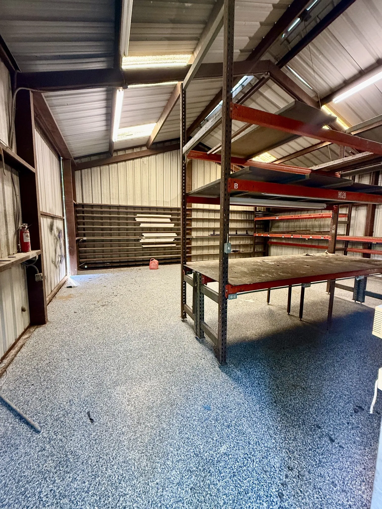 Warehouse For Rent in Collin County , 3521 Fm 2933, Mc Kinney, Texas 75071, 0, 0, Garage spaces, 780 Sqft, built in 1985, mls#21371922, Real Estate Agent in Mc Kinney, Homes For Rent in Collin county, Homes For Rent in Mc Kinney, Realtor in Mc Kinney Texas, Real Estate Brokerage Independent Realty Texas, Luminita Cordes Realtor