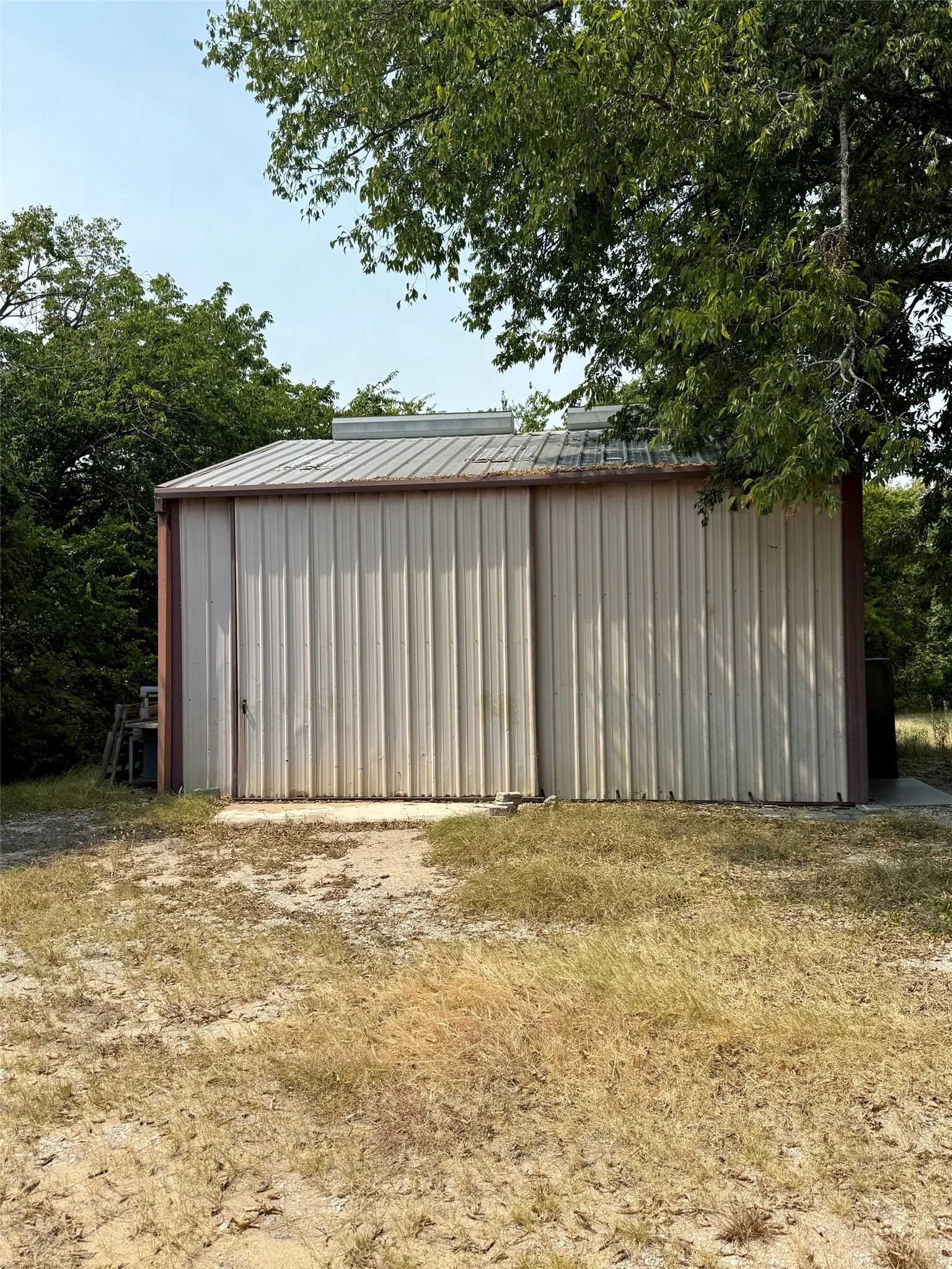 Warehouse For Rent in Collin County , 3521 Fm 2933, Mc Kinney, Texas 75071, 0, 0, Garage spaces, 780 Sqft, built in 1985, mls#21371922, Real Estate Agent in Mc Kinney, Homes For Rent in Collin county, Homes For Rent in Mc Kinney, Realtor in Mc Kinney Texas, Real Estate Brokerage Independent Realty Texas, Luminita Cordes Realtor