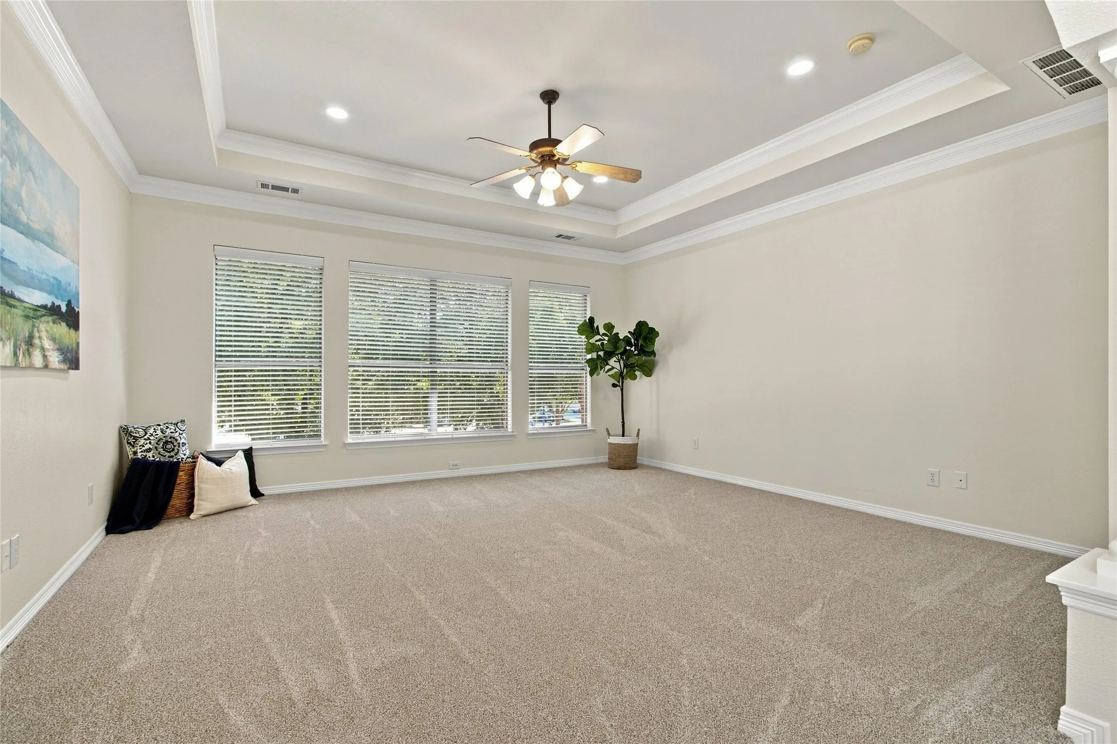 Single Family Residence For Sale in Denton County , 2806 Butterfield Stage Road, Highland Village, Texas 75077, 4 Bedroom, 3 Bathroom, 2 Garage spaces, 3,395 Sqft, built in 2001, mls#21369110, Real Estate Agent in Highland Village, Homes For Sale in Denton county, Homes For Sale in Highland Village, Realtor in Highland Village Texas, Real Estate Brokerage Independent Realty Texas, Luminita Cordes Realtor