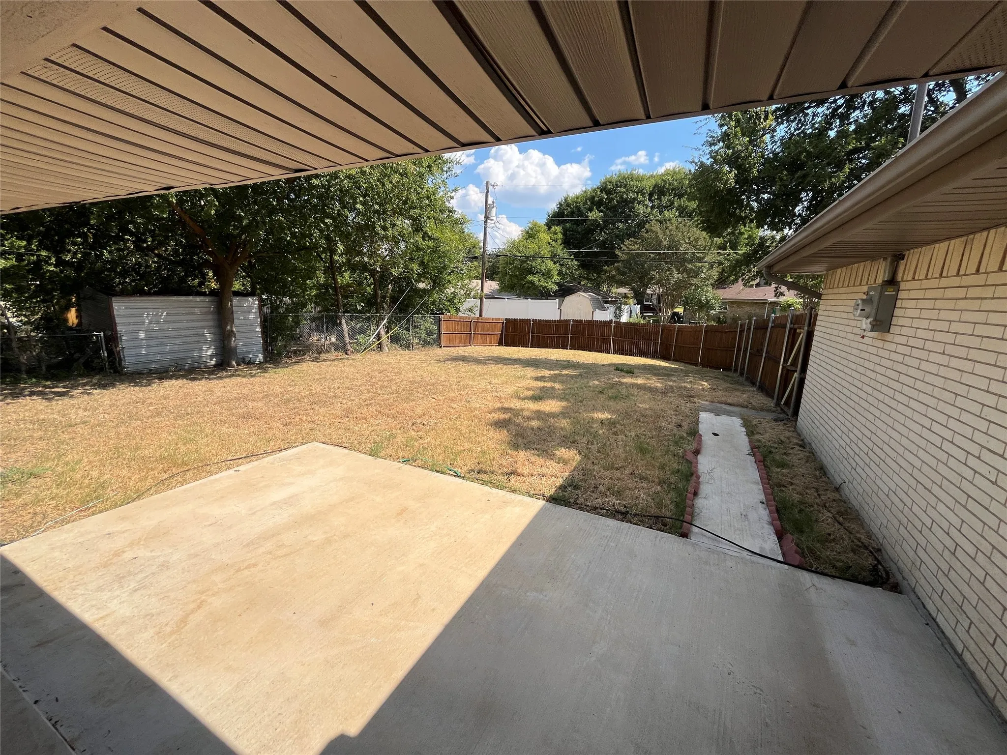 Single Family Residence For Rent in Dallas County , 146 Bailey Drive, De Soto, Texas 75115, 3 Bedroom, 2 Bathroom, 2 Garage spaces, 1,817 Sqft, built in 1971, mls#21357706, Real Estate Agent in De Soto, Homes For Rent in Dallas county, Homes For Rent in De Soto, Realtor in De Soto Texas, Real Estate Brokerage Independent Realty Texas, Luminita Cordes Realtor