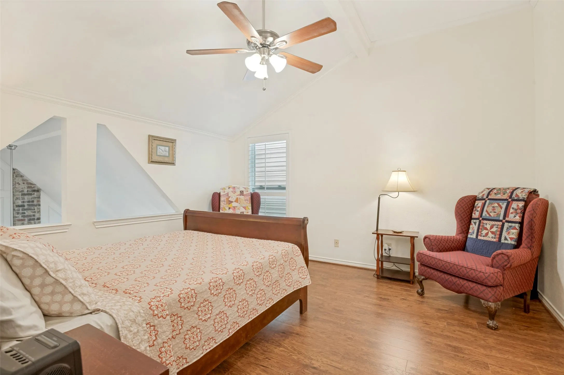 Single Family Residence For Sale in Dallas County , 3014 Adolph Street, Dallas, Texas 75204, 2 Bedroom, 2 Bathroom, Garage spaces, 1,139 Sqft, built in 1982, mls#21371470, Real Estate Agent in Dallas, Homes For Sale in Dallas county, Homes For Sale in Dallas, Realtor in Dallas Texas, Real Estate Brokerage Independent Realty Texas, Luminita Cordes Realtor