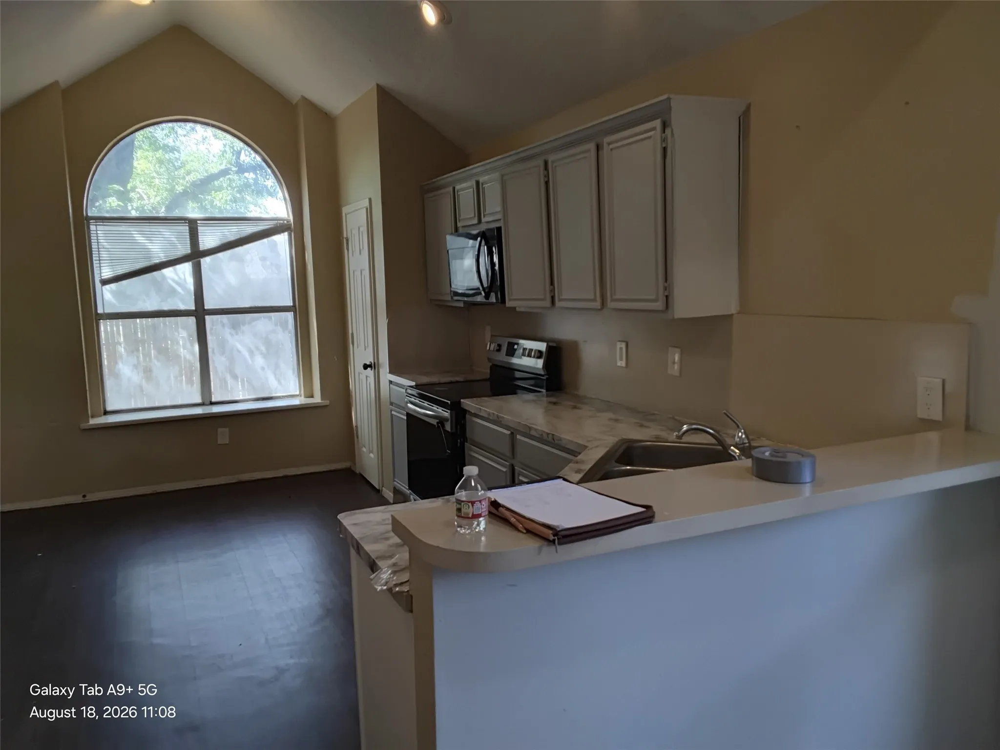 Single Family Residence For Sale in Dallas County , 12418 Summer Hill Drive, Balch Springs, Texas 75180, 4 Bedroom, 2 Bathroom, 2 Garage spaces, 1,666 Sqft, built in 1989, mls#21365904, Real Estate Agent in Balch Springs, Homes For Sale in Dallas county, Homes For Sale in Balch Springs, Realtor in Balch Springs Texas, Real Estate Brokerage Independent Realty Texas, Luminita Cordes Realtor