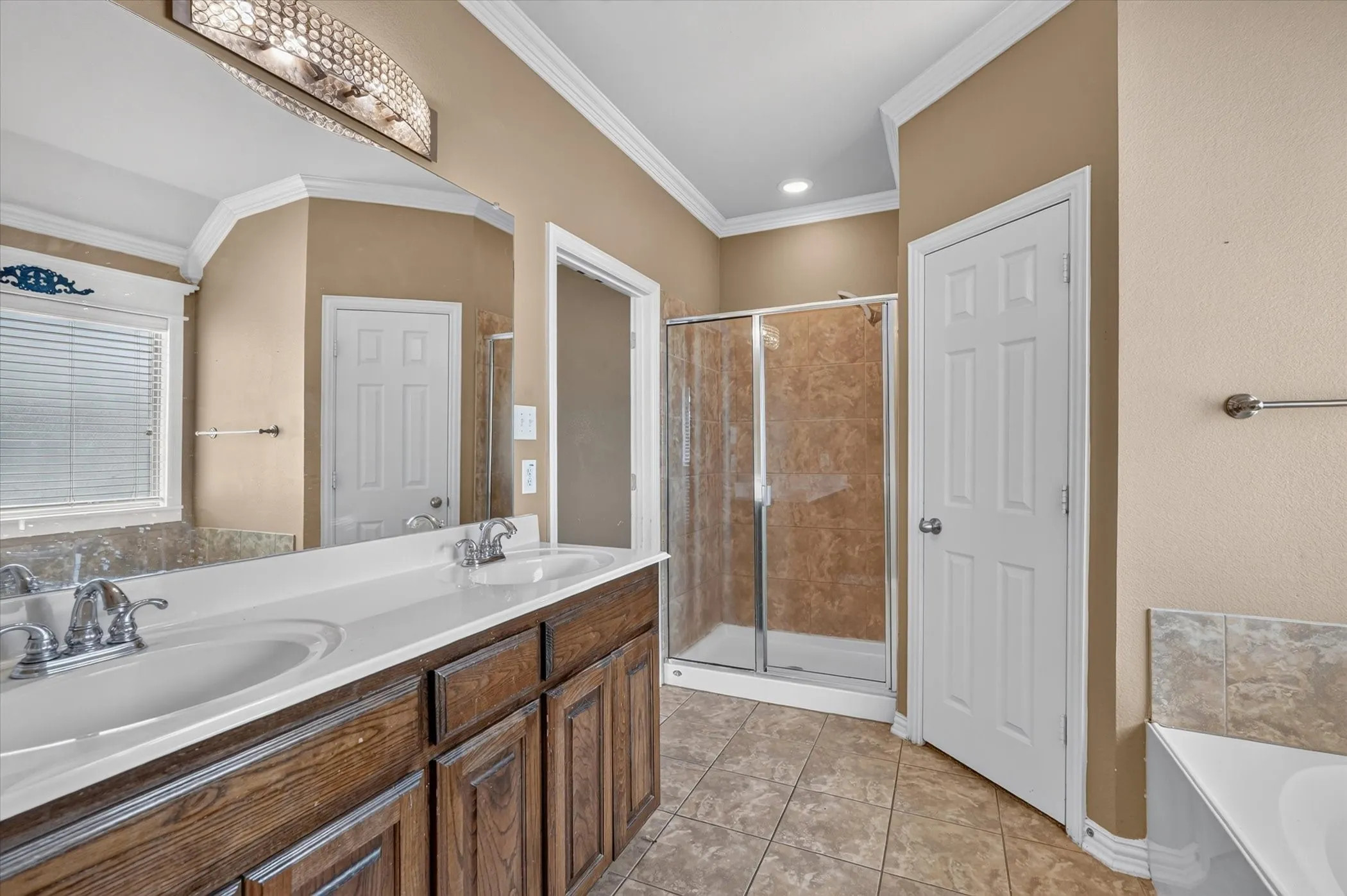 Single Family Residence For Sale in Kaufman County , 10231 Bantry Lane, Forney, Texas 75126, 4 Bedroom, 2 Bathroom, 2 Garage spaces, 2,392 Sqft, built in 2008, mls#21370326, Real Estate Agent in Forney, Homes For Sale in Kaufman county, Homes For Sale in Forney, Realtor in Forney Texas, Real Estate Brokerage Independent Realty Texas, Luminita Cordes Realtor