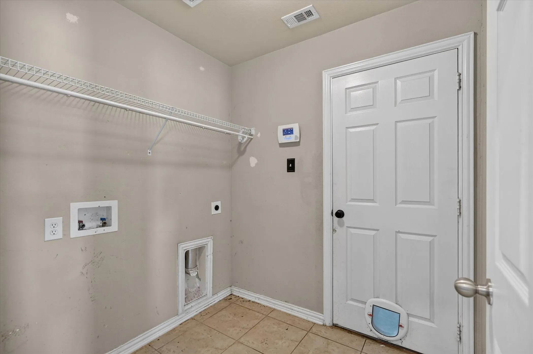 Single Family Residence For Sale in Kaufman County , 10231 Bantry Lane, Forney, Texas 75126, 4 Bedroom, 2 Bathroom, 2 Garage spaces, 2,392 Sqft, built in 2008, mls#21370326, Real Estate Agent in Forney, Homes For Sale in Kaufman county, Homes For Sale in Forney, Realtor in Forney Texas, Real Estate Brokerage Independent Realty Texas, Luminita Cordes Realtor