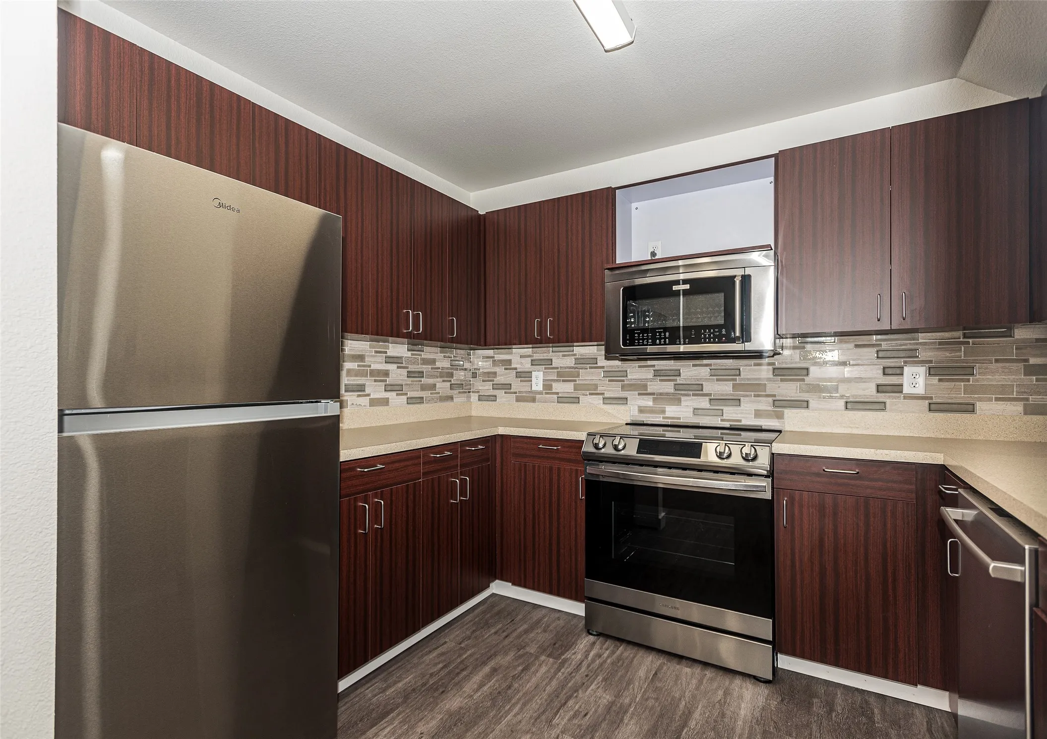 Condominium For Rent in Dallas County , 3022 Forest Lane 116, Dallas, Texas 75234, 1 Bedroom, 1 Bathroom, Garage spaces, 753 Sqft, built in 2024, mls#21372509, Real Estate Agent in Dallas, Homes For Rent in Dallas county, Homes For Rent in Dallas, Realtor in Dallas Texas, Real Estate Brokerage Independent Realty Texas, Luminita Cordes Realtor