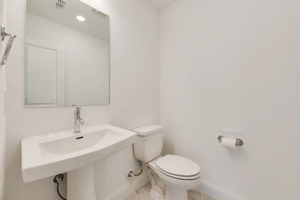 Single Family Residence For Rent in Denton County , 3380 Betony Street, Frisco, Texas 75033, 4 Bedroom, 4 Bathroom, 2 Garage spaces, 2,483 Sqft, built in 2024, mls#21372364, Real Estate Agent in Frisco, Homes For Rent in Denton county, Homes For Rent in Frisco, Realtor in Frisco Texas, Real Estate Brokerage Independent Realty Texas, Luminita Cordes Realtor