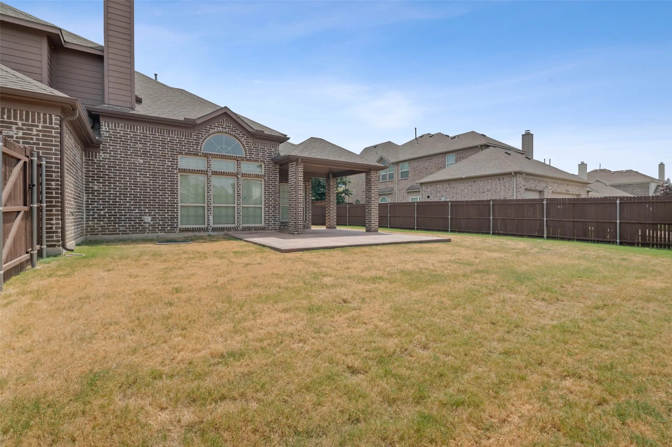 Single Family Residence For Sale in Denton County , 3072 Brianna Drive, Frisco, Texas 75033, 5 Bedroom, 4 Bathroom, 2 Garage spaces, 4,299 Sqft, built in 2015, mls#21372516, Real Estate Agent in Frisco, Homes For Sale in Denton county, Homes For Sale in Frisco, Realtor in Frisco Texas, Real Estate Brokerage Independent Realty Texas, Luminita Cordes Realtor