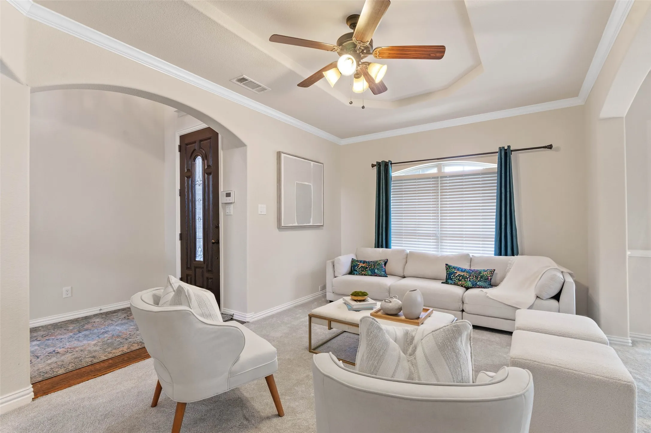 Single Family Residence For Sale in Denton County , 3072 Brianna Drive, Frisco, Texas 75033, 5 Bedroom, 4 Bathroom, 2 Garage spaces, 4,299 Sqft, built in 2015, mls#21372516, Real Estate Agent in Frisco, Homes For Sale in Denton county, Homes For Sale in Frisco, Realtor in Frisco Texas, Real Estate Brokerage Independent Realty Texas, Luminita Cordes Realtor