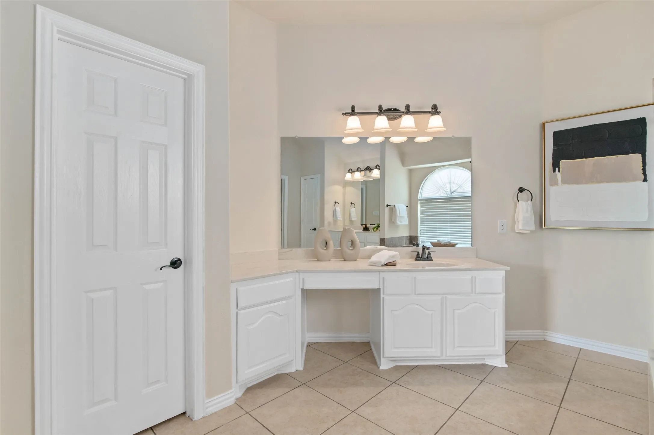 Single Family Residence For Sale in Denton County , 3072 Brianna Drive, Frisco, Texas 75033, 5 Bedroom, 4 Bathroom, 2 Garage spaces, 4,299 Sqft, built in 2015, mls#21372516, Real Estate Agent in Frisco, Homes For Sale in Denton county, Homes For Sale in Frisco, Realtor in Frisco Texas, Real Estate Brokerage Independent Realty Texas, Luminita Cordes Realtor