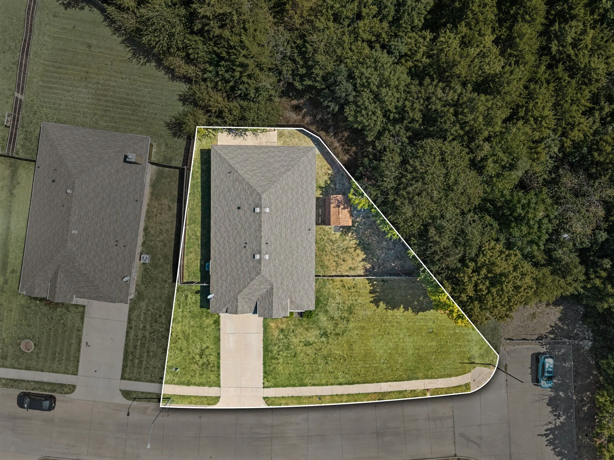Some listing photos have been digitally enhanced or edited. Buyer to perform due diligence and independently verify all property features, conditions and information.