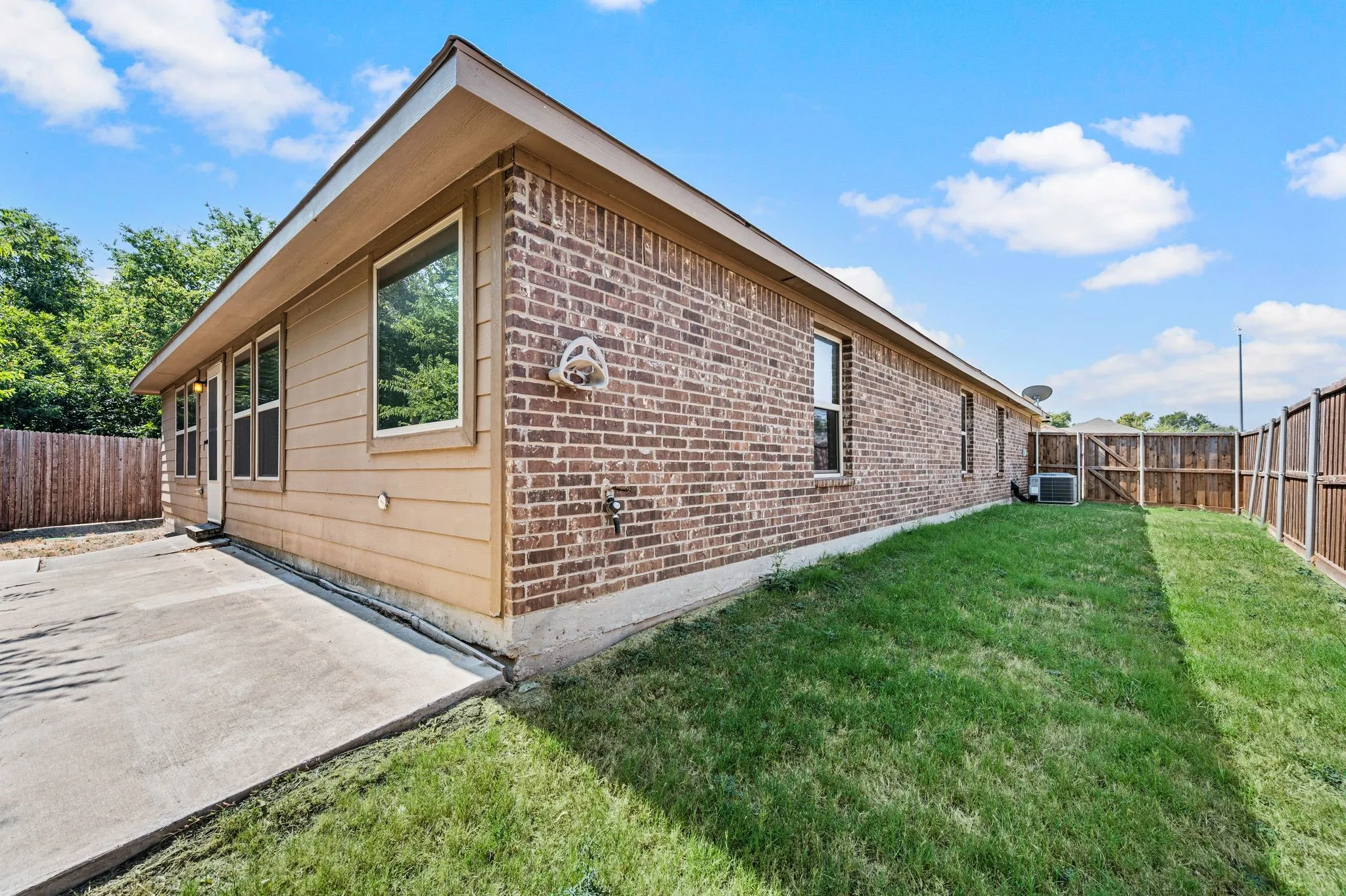 Some listing photos have been digitally enhanced or edited. Buyer to perform due diligence and independently verify all property features, conditions and information.