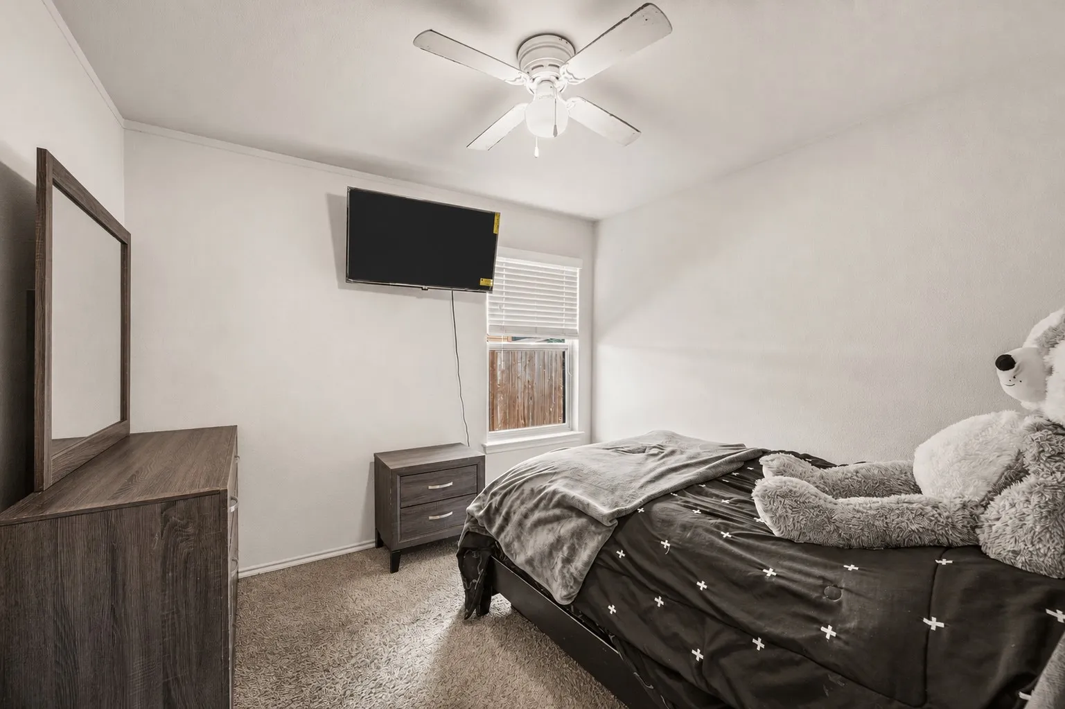 Some listing photos have been digitally enhanced or edited. Buyer to perform due diligence and independently verify all property features, conditions and information.