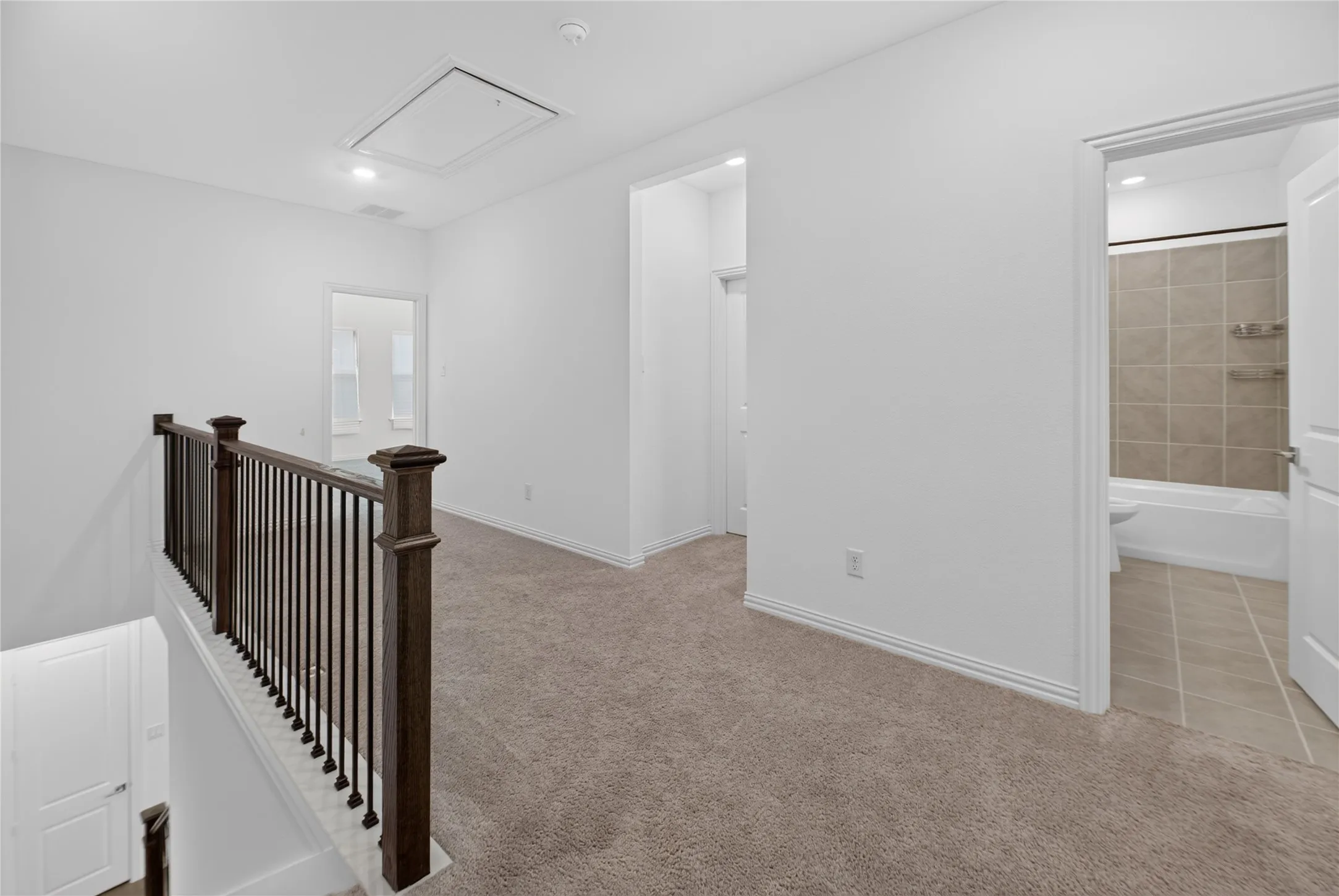 Single Family Residence For Sale in Dallas County , 4713 Craymore Road, Dallas, Texas 75228, 3 Bedroom, 3 Bathroom, 2 Garage spaces, 1,670 Sqft, built in 2024, mls#21372170, Real Estate Agent in Dallas, Homes For Sale in Dallas county, Homes For Sale in Dallas, Realtor in Dallas Texas, Real Estate Brokerage Independent Realty Texas, Luminita Cordes Realtor