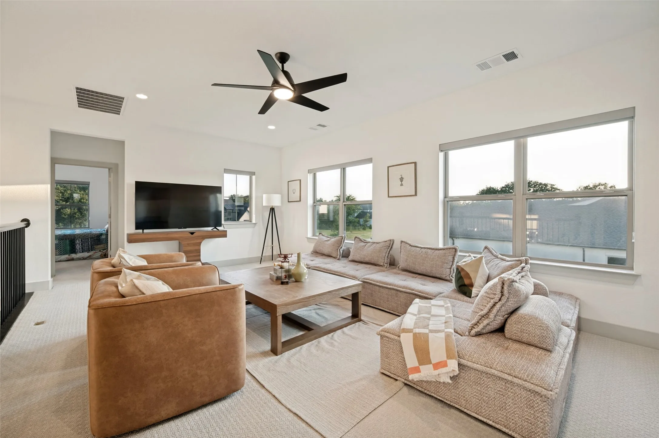Single Family Residence For Sale in Denton County , 1402 Dogwood View, Oak Point, Texas 75068, 5 Bedroom, 7 Bathroom, 4 Garage spaces, 5,773 Sqft, built in 2024, mls#21372499, Real Estate Agent in Oak Point, Homes For Sale in Denton county, Homes For Sale in Oak Point, Realtor in Oak Point Texas, Real Estate Brokerage Independent Realty Texas, Luminita Cordes Realtor