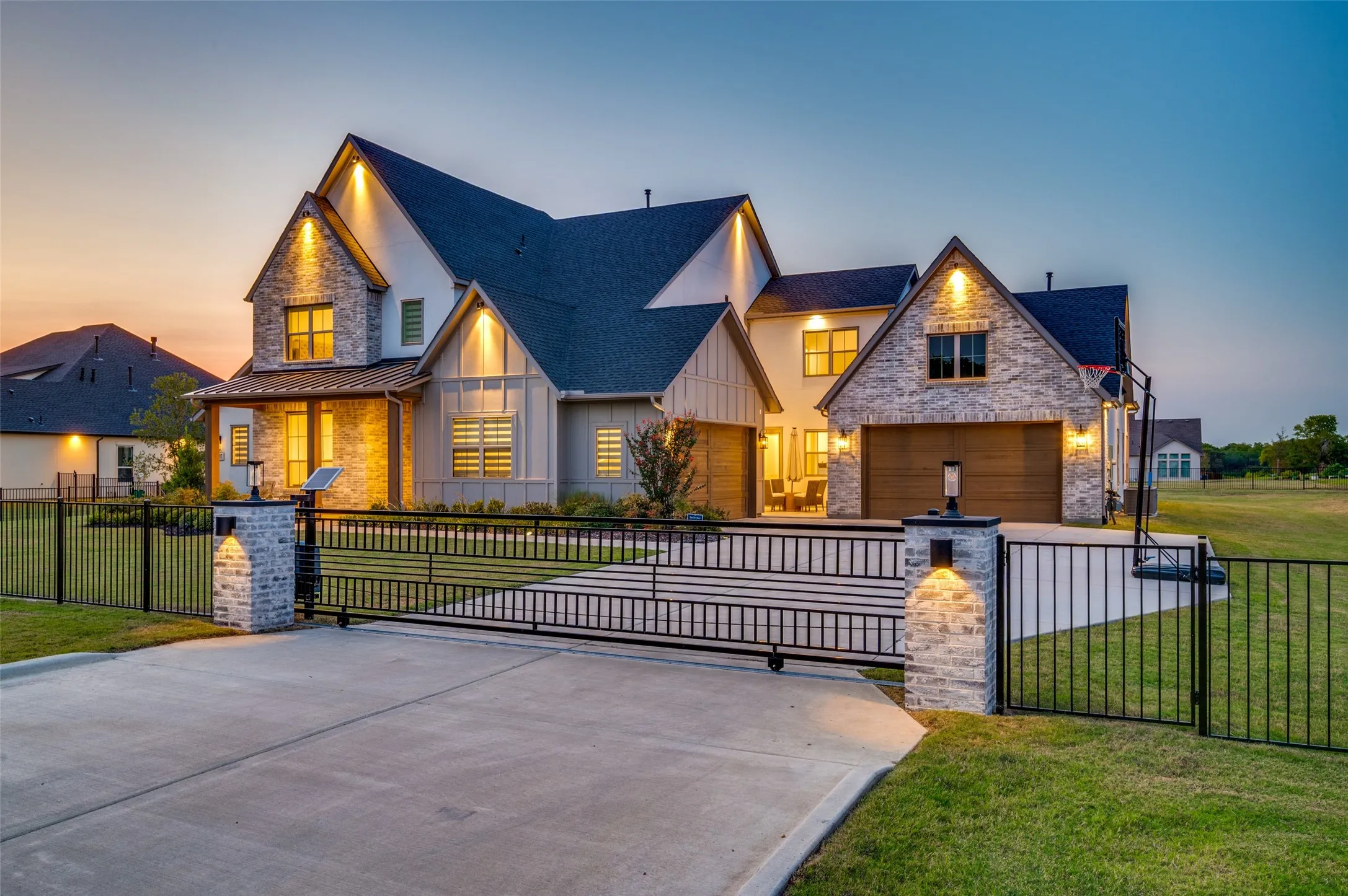 Single Family Residence For Sale in Denton County , 1402 Dogwood View, Oak Point, Texas 75068, 5 Bedroom, 7 Bathroom, 4 Garage spaces, 5,773 Sqft, built in 2024, mls#21372499, Real Estate Agent in Oak Point, Homes For Sale in Denton county, Homes For Sale in Oak Point, Realtor in Oak Point Texas, Real Estate Brokerage Independent Realty Texas, Luminita Cordes Realtor