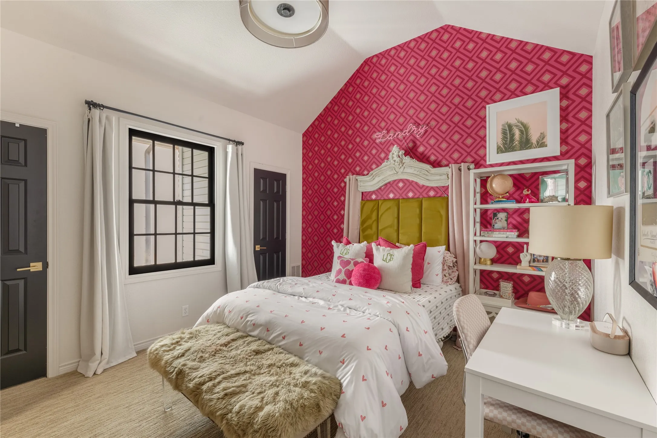 Single Family Residence For Rent in Dallas County , 3705 Binkley Avenue, University Park, Texas 75205, 3 Bedroom, 3 Bathroom, 2 Garage spaces, 3,176 Sqft, built in 1985, mls#21372524, Real Estate Agent in University Park, Homes For Rent in Dallas county, Homes For Rent in University Park, Realtor in University Park Texas, Real Estate Brokerage Independent Realty Texas, Luminita Cordes Realtor