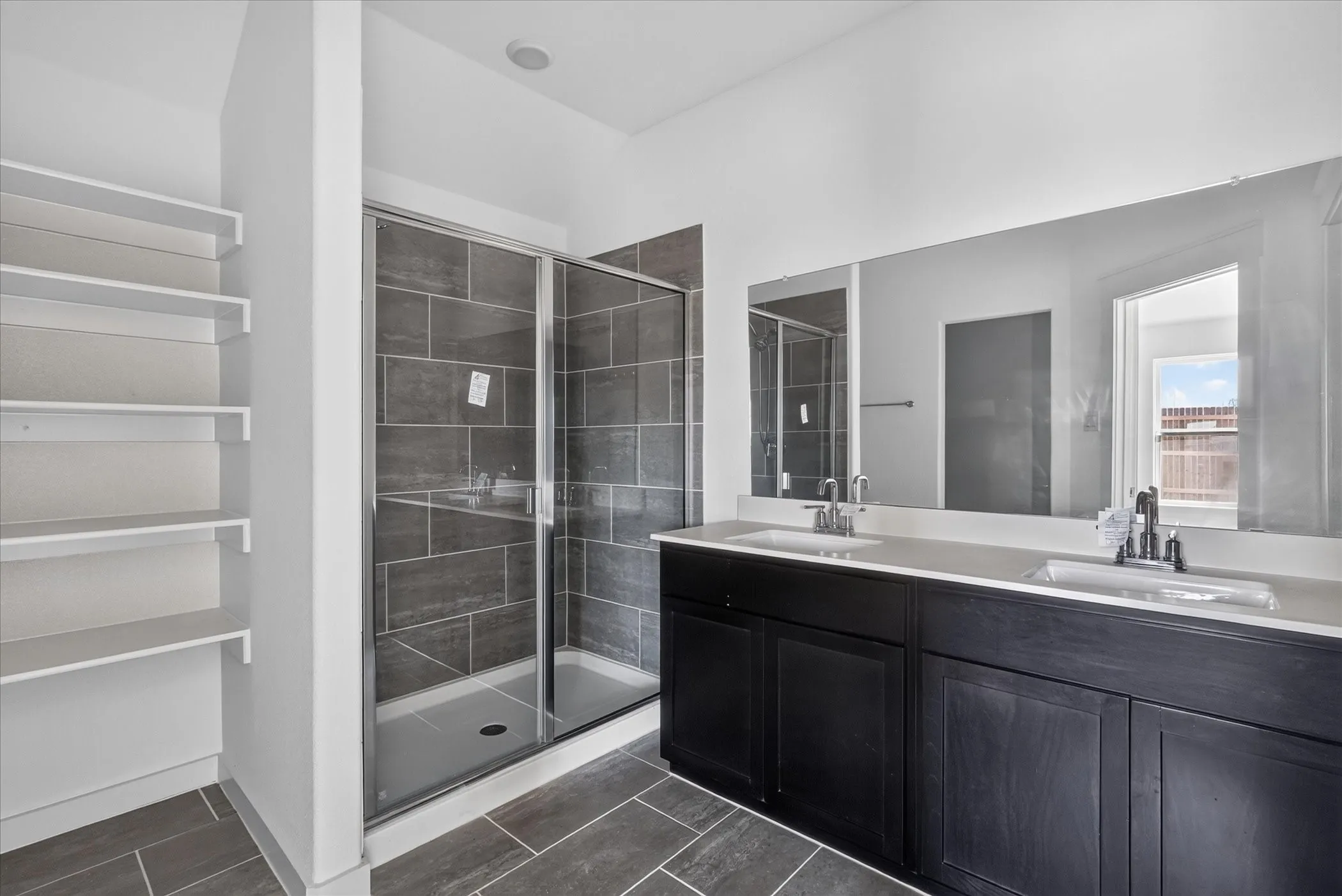 Single Family Residence For Rent in Kaufman County , 1774 Gleasondale Place, Forney, Texas 75126, 4 Bedroom, 2 Bathroom, 2 Garage spaces, 2,024 Sqft, built in 2024, mls#21372511, Real Estate Agent in Forney, Homes For Rent in Kaufman county, Homes For Rent in Forney, Realtor in Forney Texas, Real Estate Brokerage Independent Realty Texas, Luminita Cordes Realtor